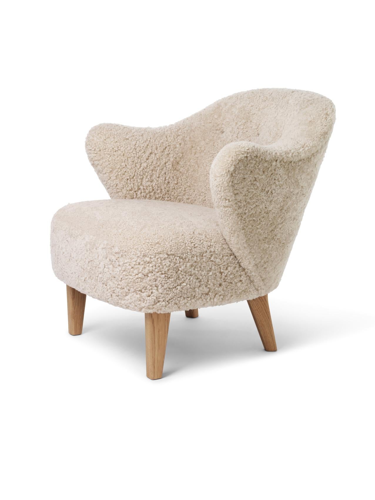 Scandinavian Modern Ingeborg Lounge Chair, Sheepskin M/ Natural Oak, by Flemming Lassen for Audo For Sale