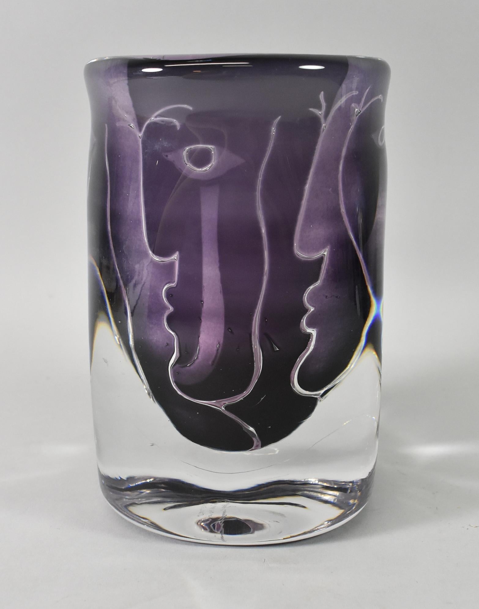 Vaso in art glass intitolato 