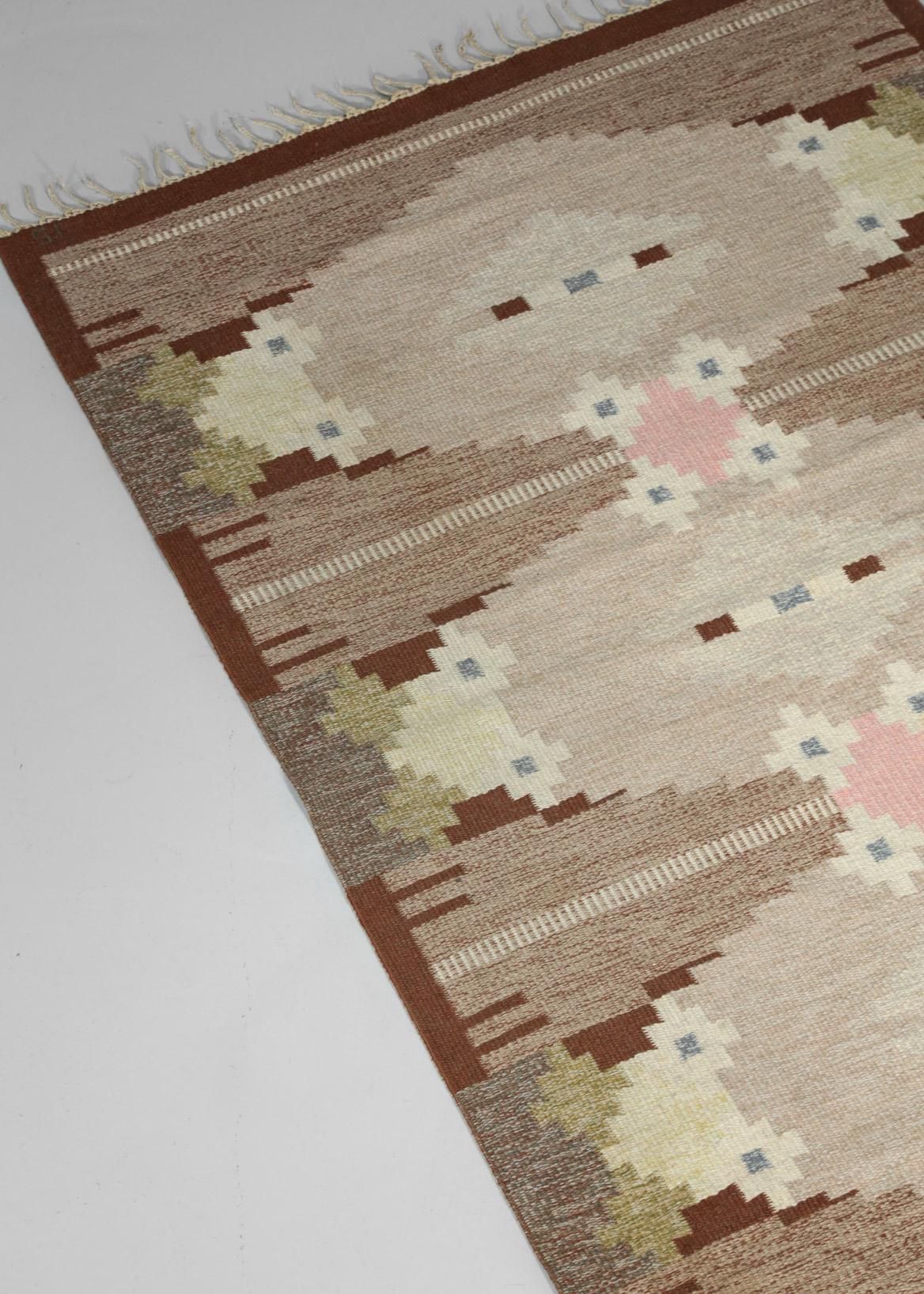 Ingegerd Silow Carpet Handwoven, Swedish Rug In Good Condition In Lyon, FR