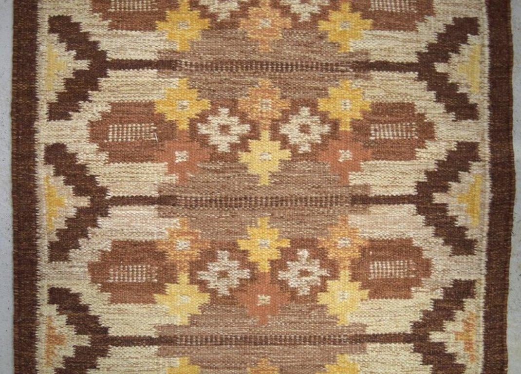 Swedish Ingegerd Silow for Rölakan, Sweden. Handmade wool Rölakan carpet. For Sale