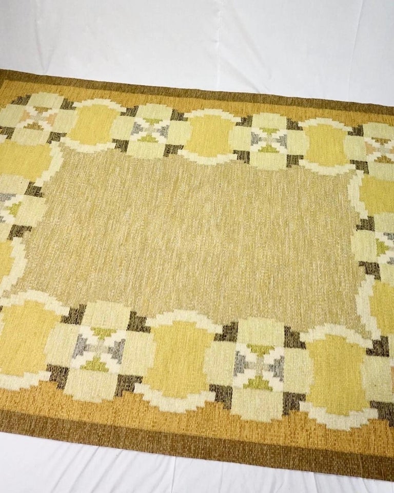Ingegerd Silow Hand Weaved Flat Weave Carpet In Good Condition For Sale In Valby, 84