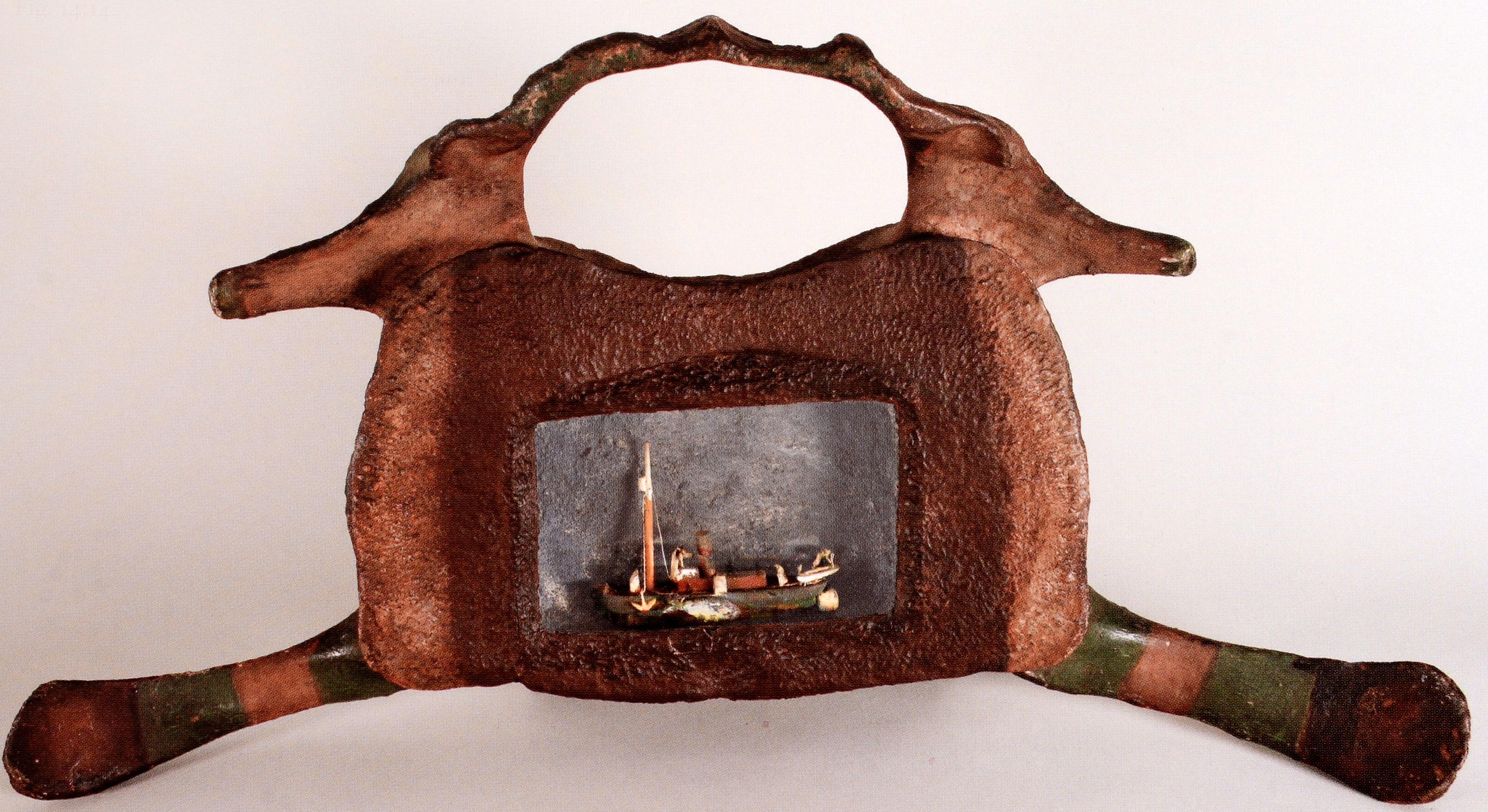 Geniale Erfindungen, kurios geschnitzte Scrimshaws, New Bedford Whaling Museum (21. Jahrhundert und zeitgenössisch) im Angebot