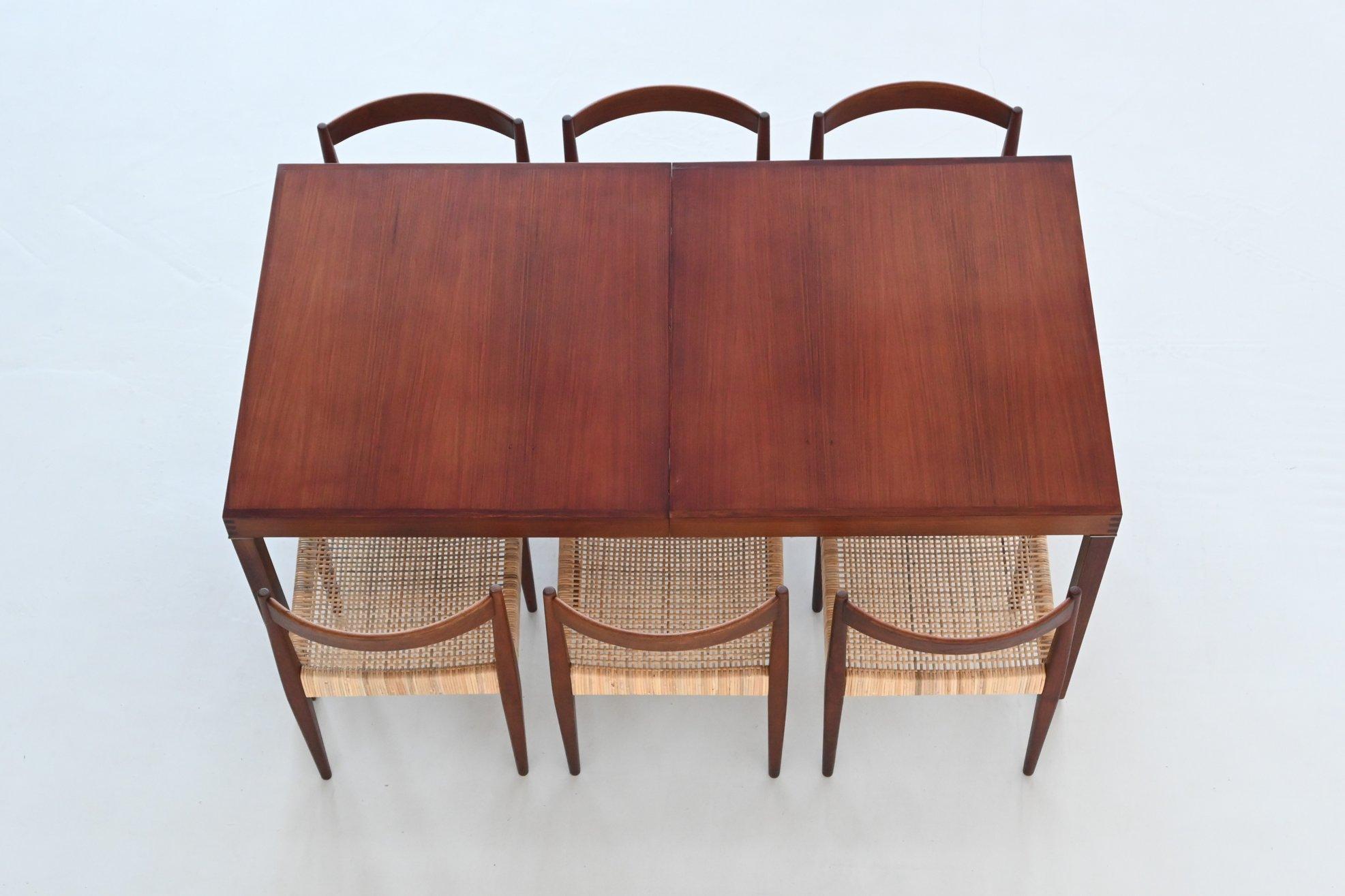 Inger Klingenberg dining table in rosewood Fristho The Netherlands 1960 For Sale 12