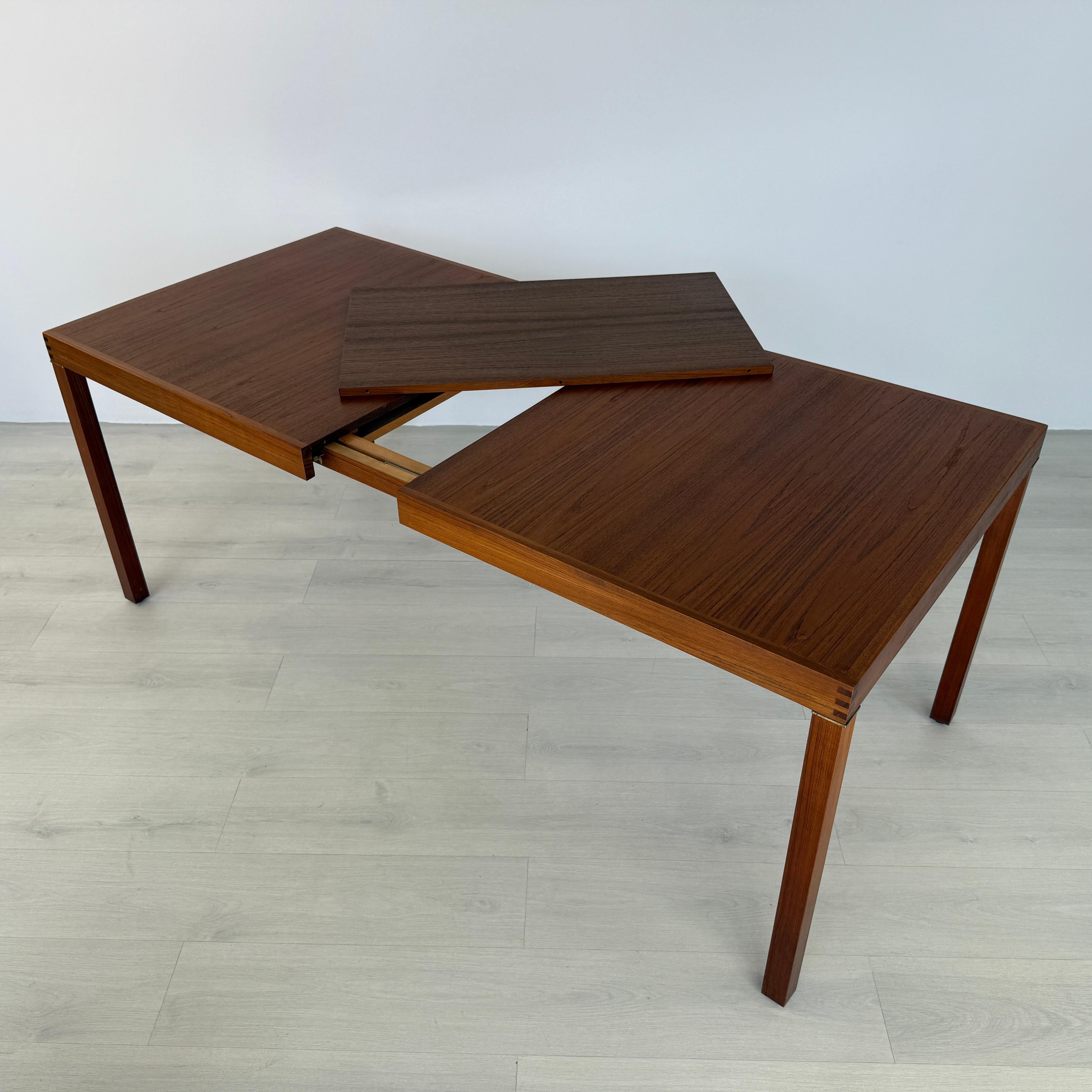Mid-Century moderno Inger Klingenberg per il tavolo da pranzo Fristho in vendita