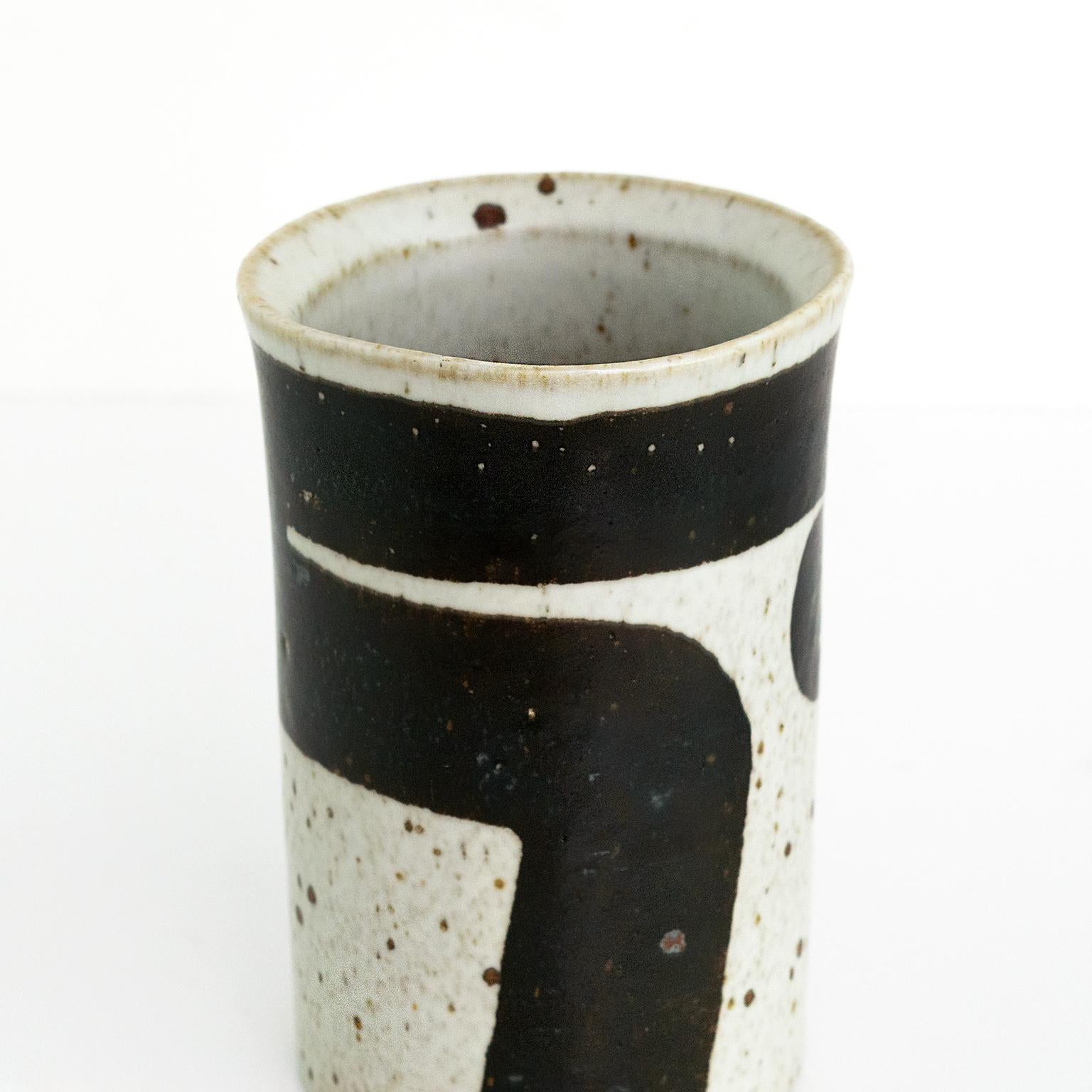 Inger Persson Bold Graphic Studio Vase for Rorstrand Studio Sweden In Good Condition For Sale In New York, NY