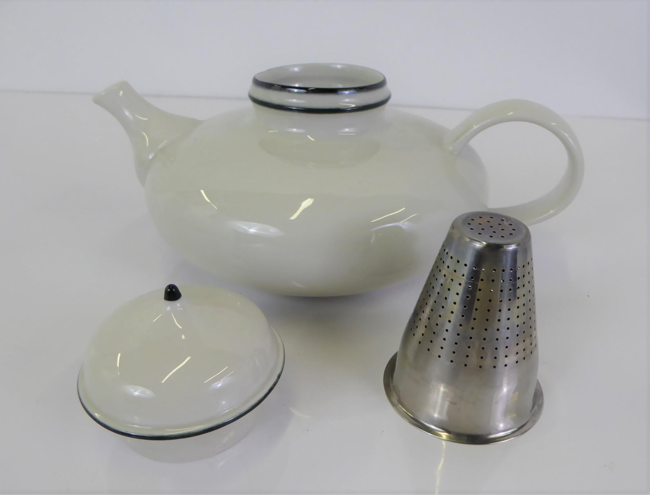 Swedish Inger Persson POP Mid-Century Modern Ceramic Teapot w/ Strainer Rorstrand 1960s