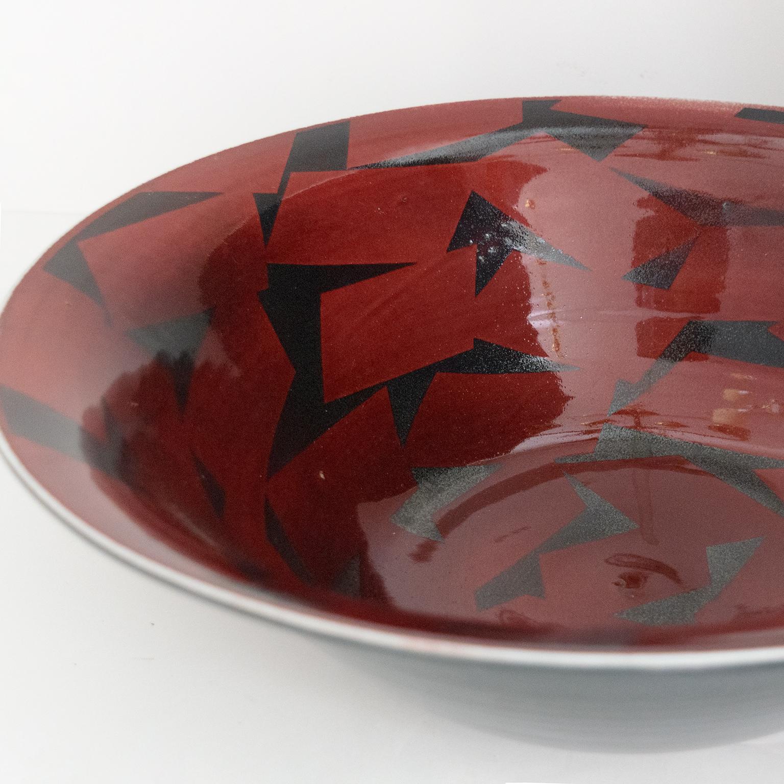 Ceramic Inger Persson Scandinavian Modern Large Studio Bowl, Red & Black, 1988 Rorstrand For Sale