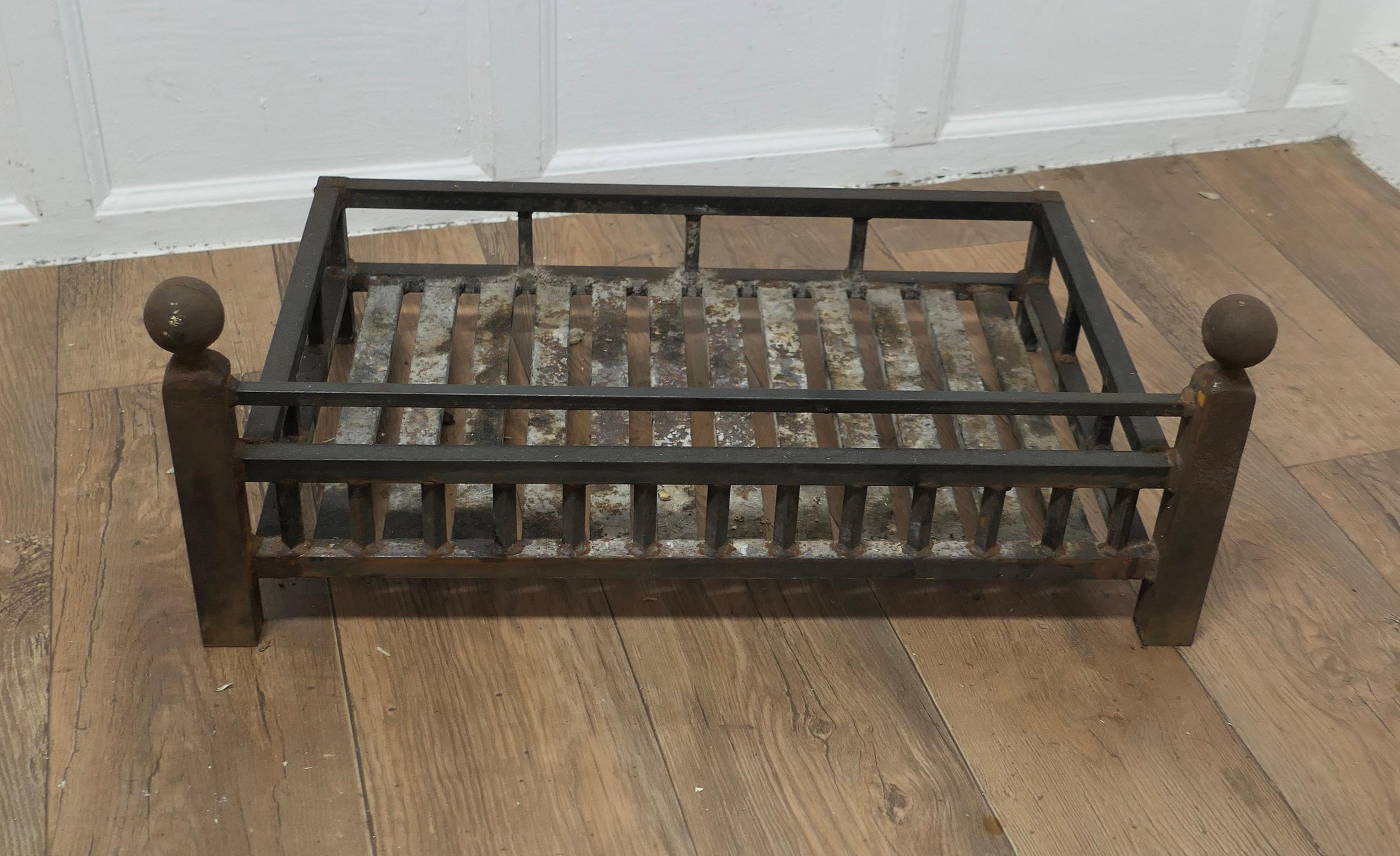 19th Century Inglenook Iron Fire Grate    The grate is made in iron with rails all around  For Sale