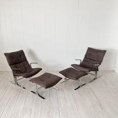 Ingmar Relling, Coppia di poltrone con pouf mod. Siesta, anni '70