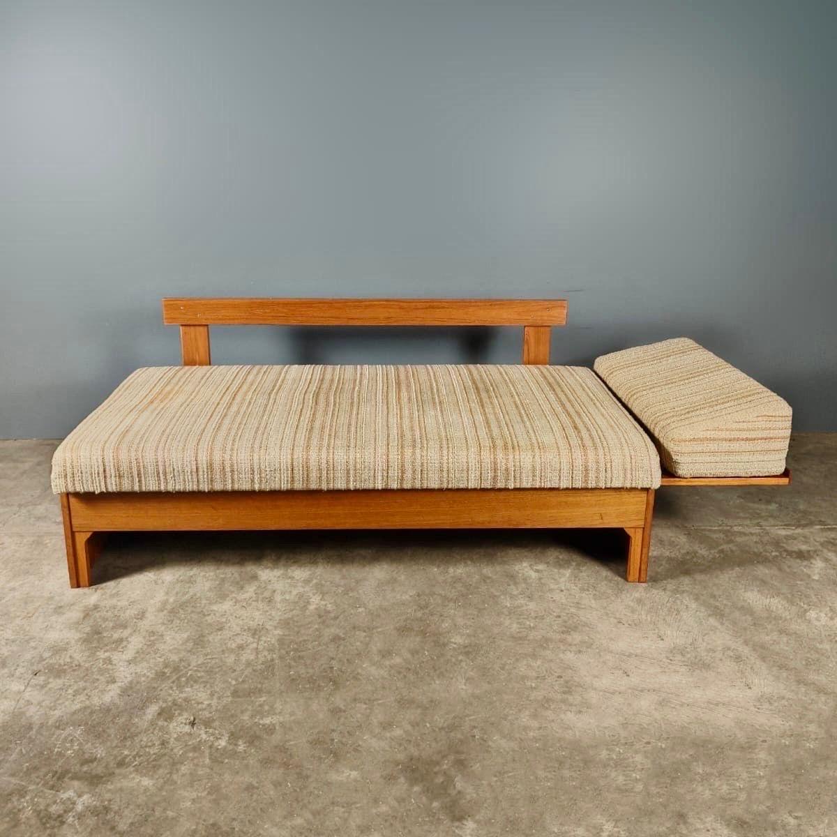 New Stock ✅

Ingmar Relling for Ekornes Svane Sofa Bed Daybed Mid Century Vintage Retro MCM

This Scandinavian Svane teak daybed is a versatile piece that seamlessly transitions between day and night, embodying the essence of minimalism and