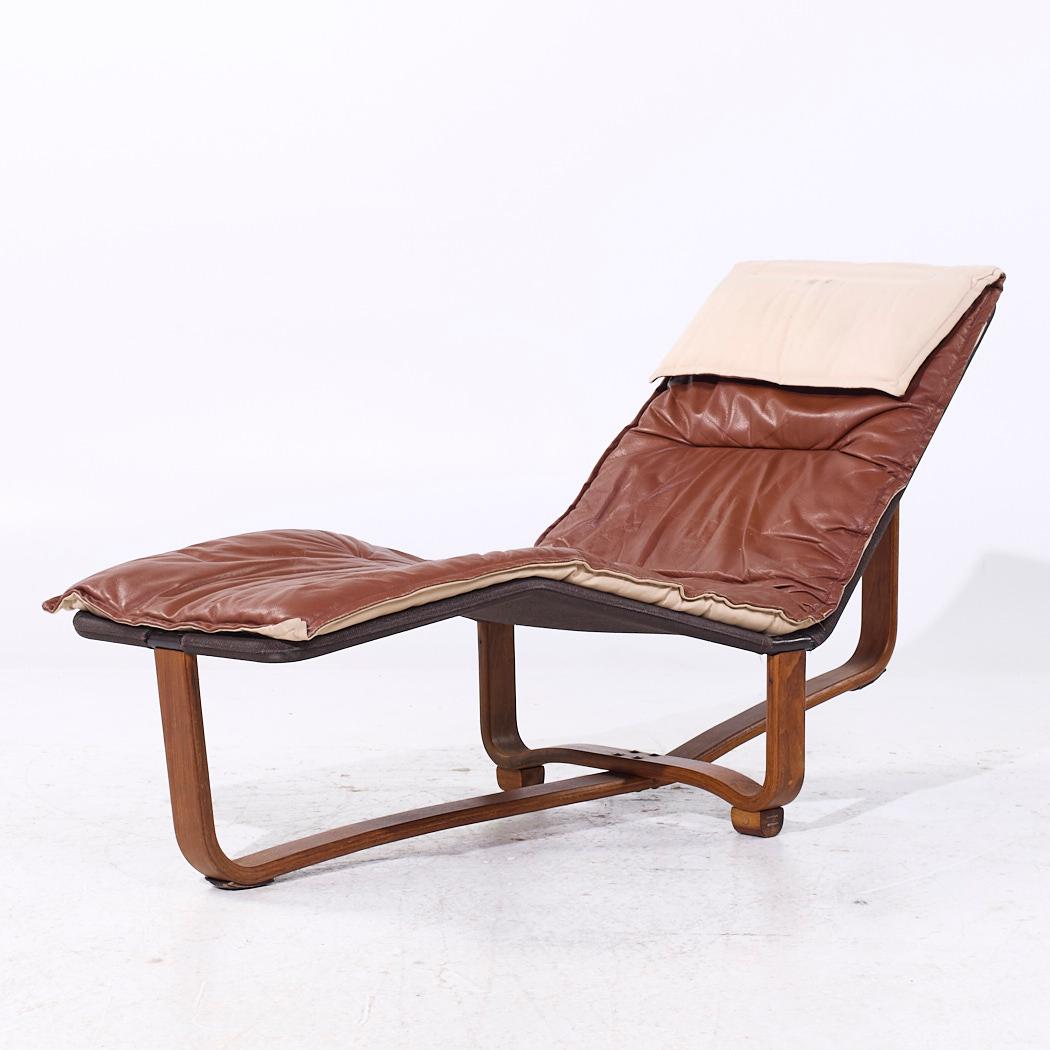 Mid-Century moderno Ingmar Relling per Westnofa MCM Chaise reversibile in pelle e lana in vendita
