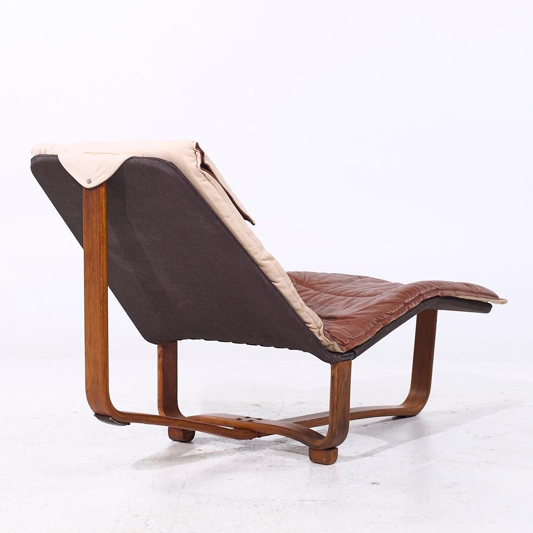 Pelle Ingmar Relling per Westnofa MCM Chaise reversibile in pelle e lana in vendita