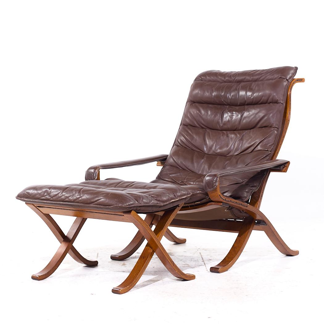 Mid-Century Modern Ingmar Relling for Westnofa Mid Century Leather Lounge Chair and Ottoman
