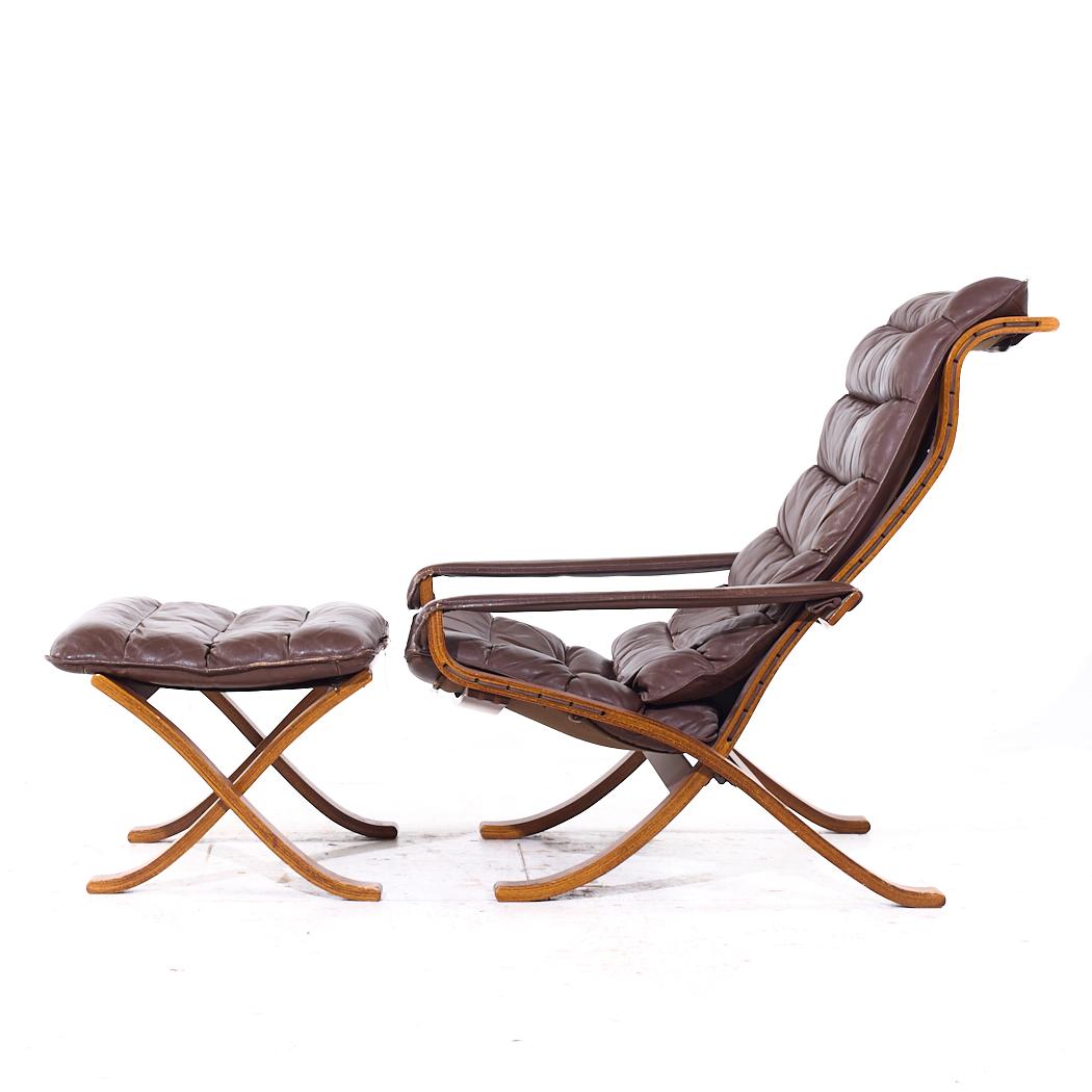 Norwegian Ingmar Relling for Westnofa Mid Century Leather Lounge Chair and Ottoman