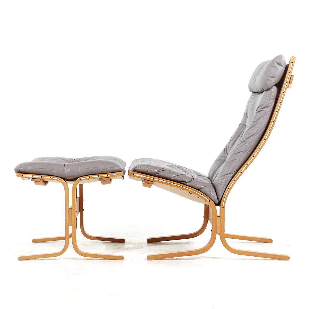 Ingmar Relling for Westnofa Mid Century Leather Siesta Lounge Chair with Ottoman (Chaise longue en cuir du milieu du siècle avec ottoman) en vente 1