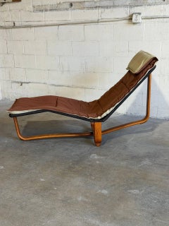 Ingmar Relling for Westnofa Siesta Lounge Chair Reversible Leather Teak Norway