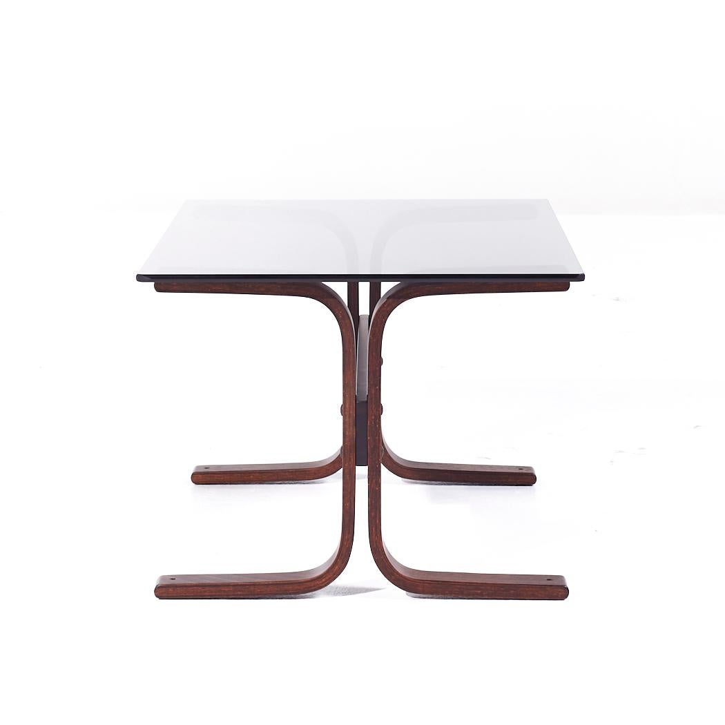 Norvégien Ingmar Relling pour Westnofa Table d'appoint en verre Siesta Mid Century en vente