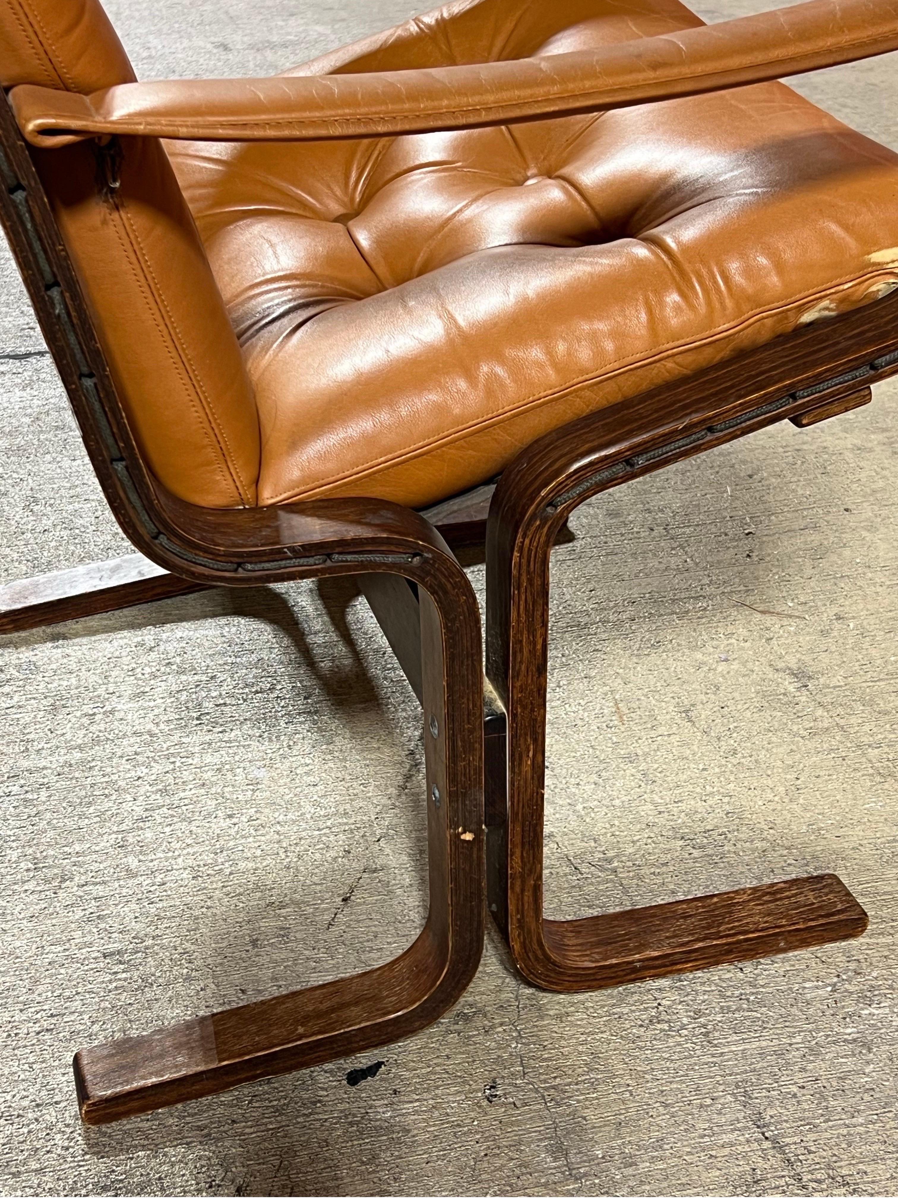 Ingmar Relling for Westnofa Siesta Mid Century Leather Lounge Chair 3