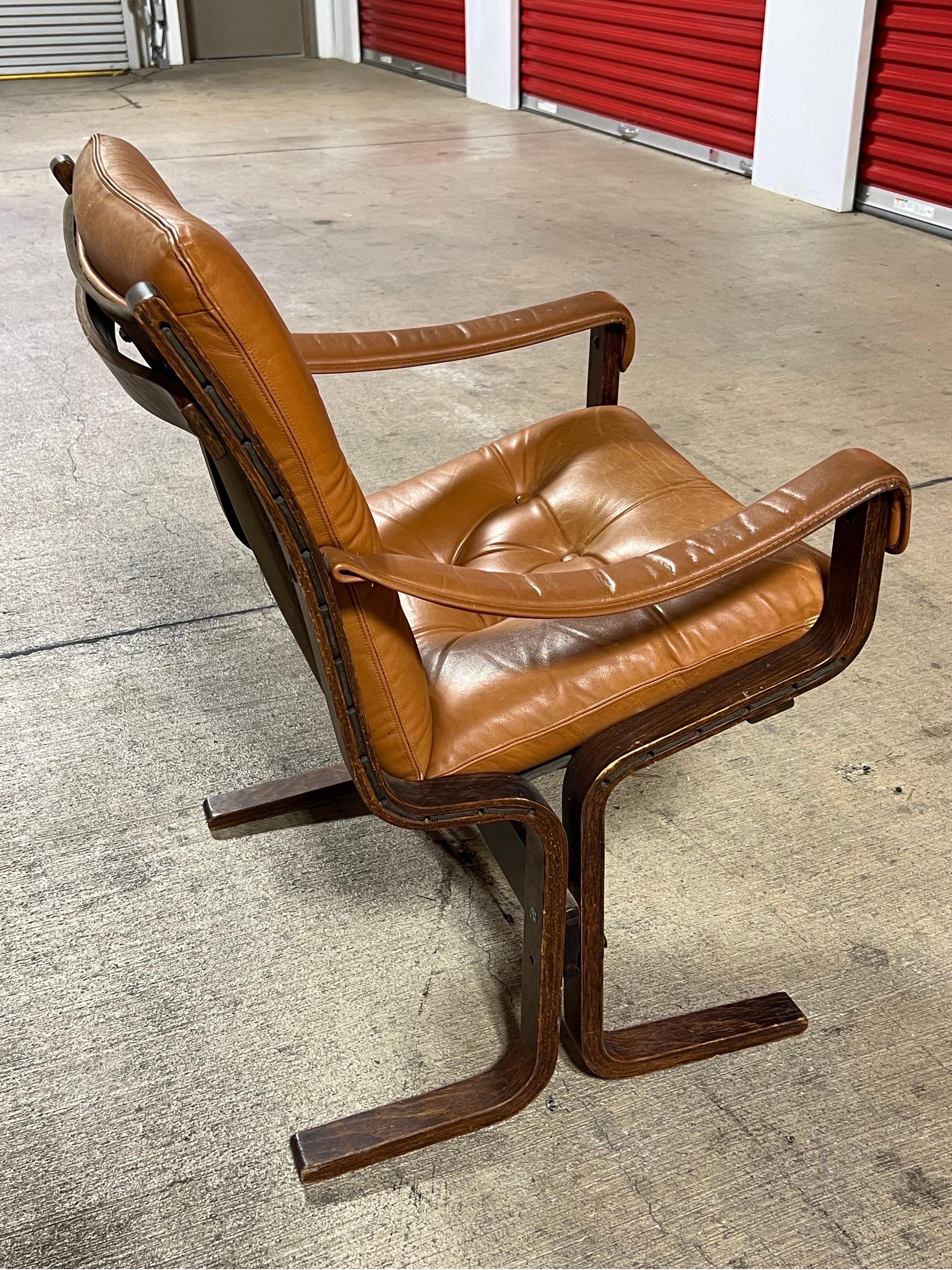 Ingmar Relling for Westnofa Siesta Mid Century Leather Lounge Chair 3