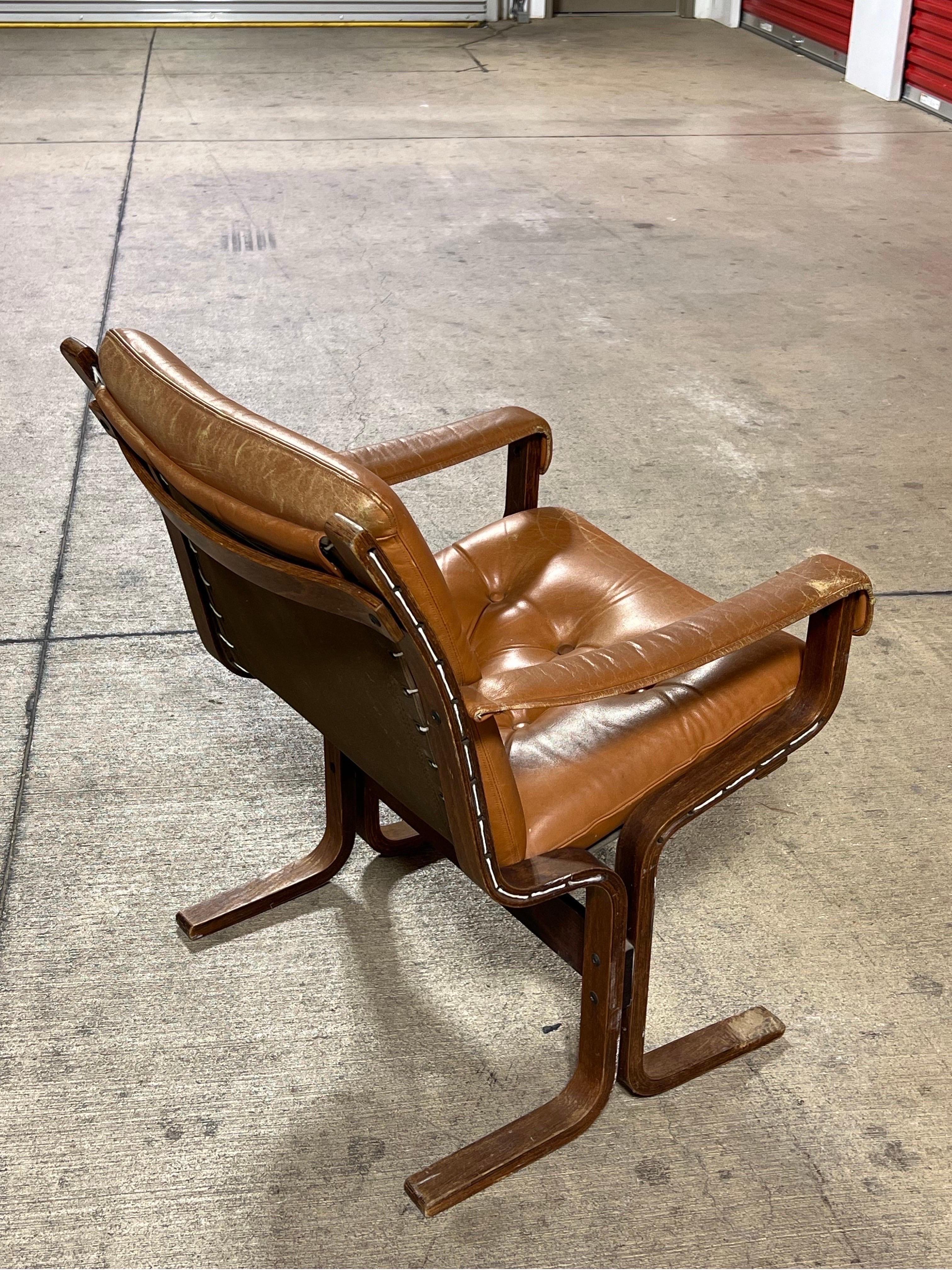 Ingmar Relling for Westnofa Siesta Mid Century Leather Lounge Chair 4