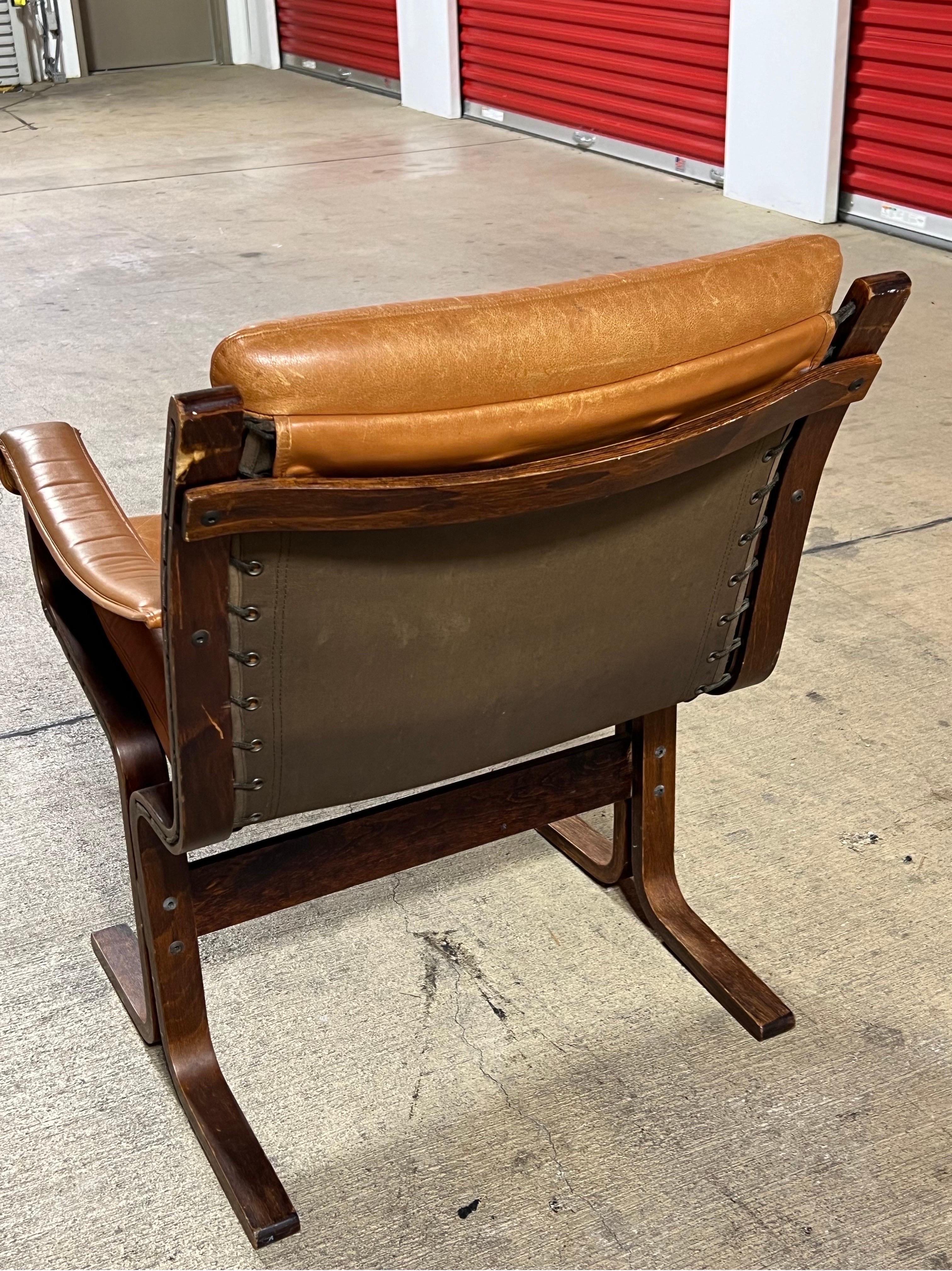 Mid-20th Century Ingmar Relling for Westnofa Siesta Mid Century Leather Lounge Chair