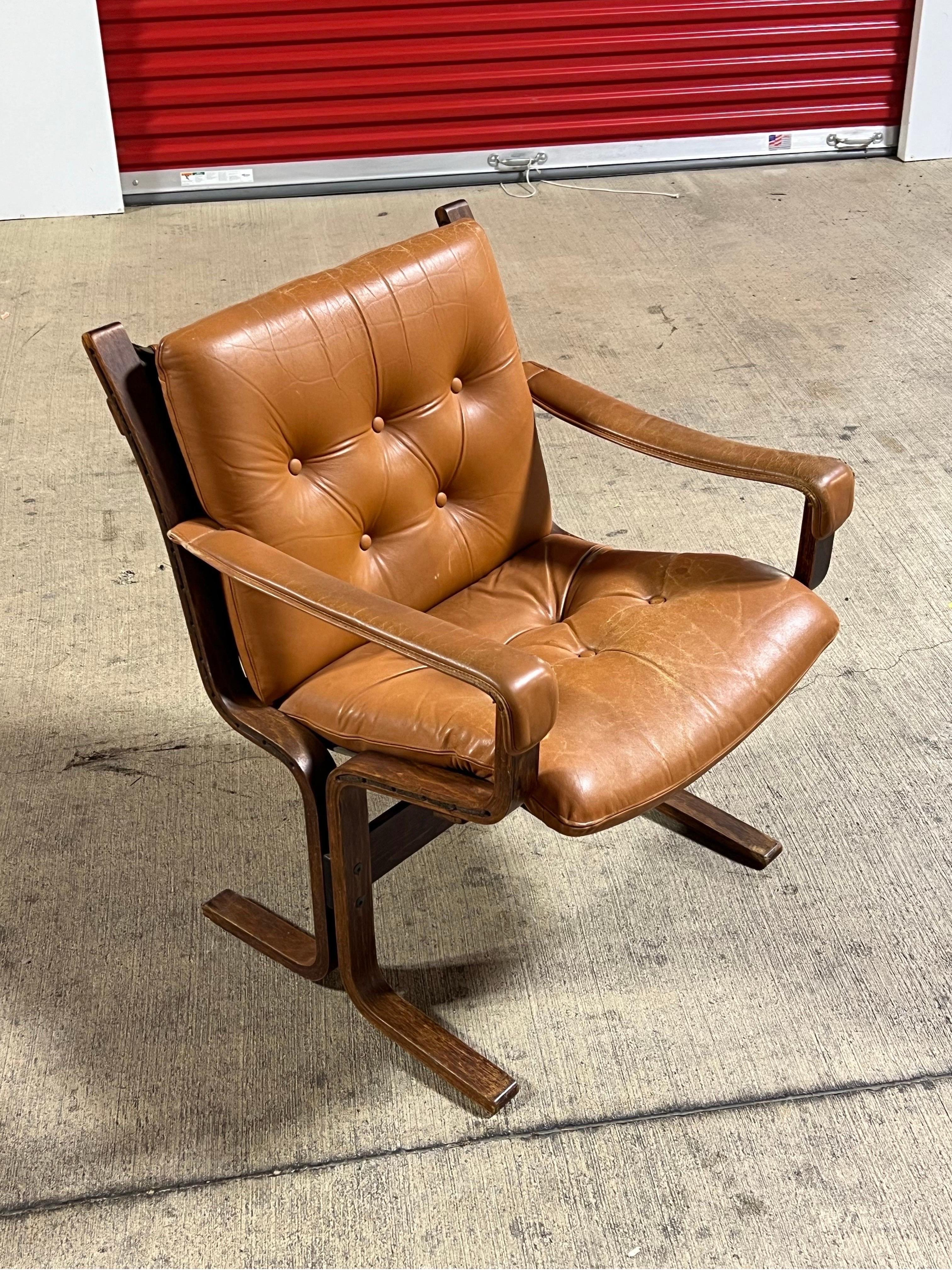 Bentwood Ingmar Relling for Westnofa Siesta Mid Century Leather Lounge Chair