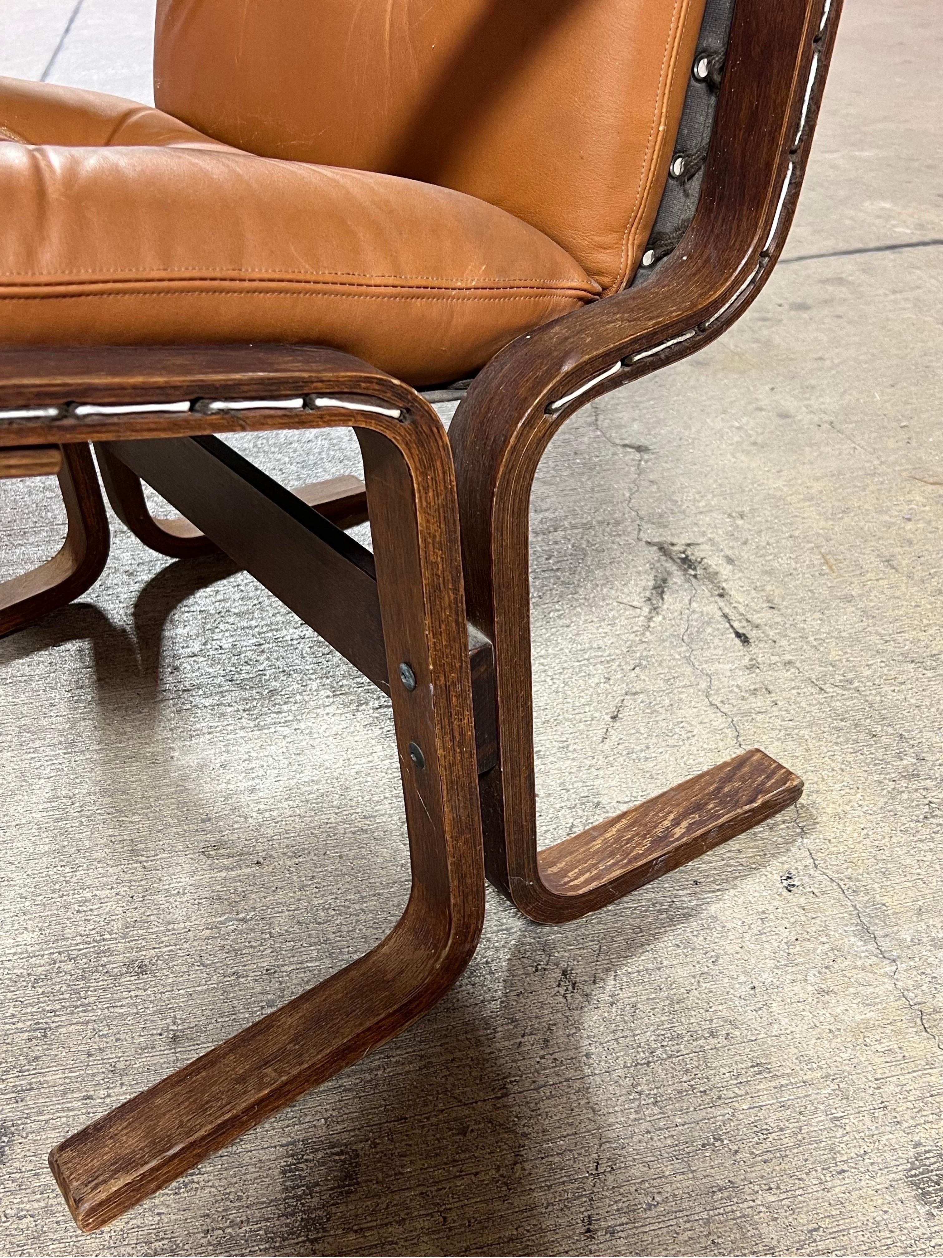 Bentwood Ingmar Relling for Westnofa Siesta Mid Century Leather Lounge Chair