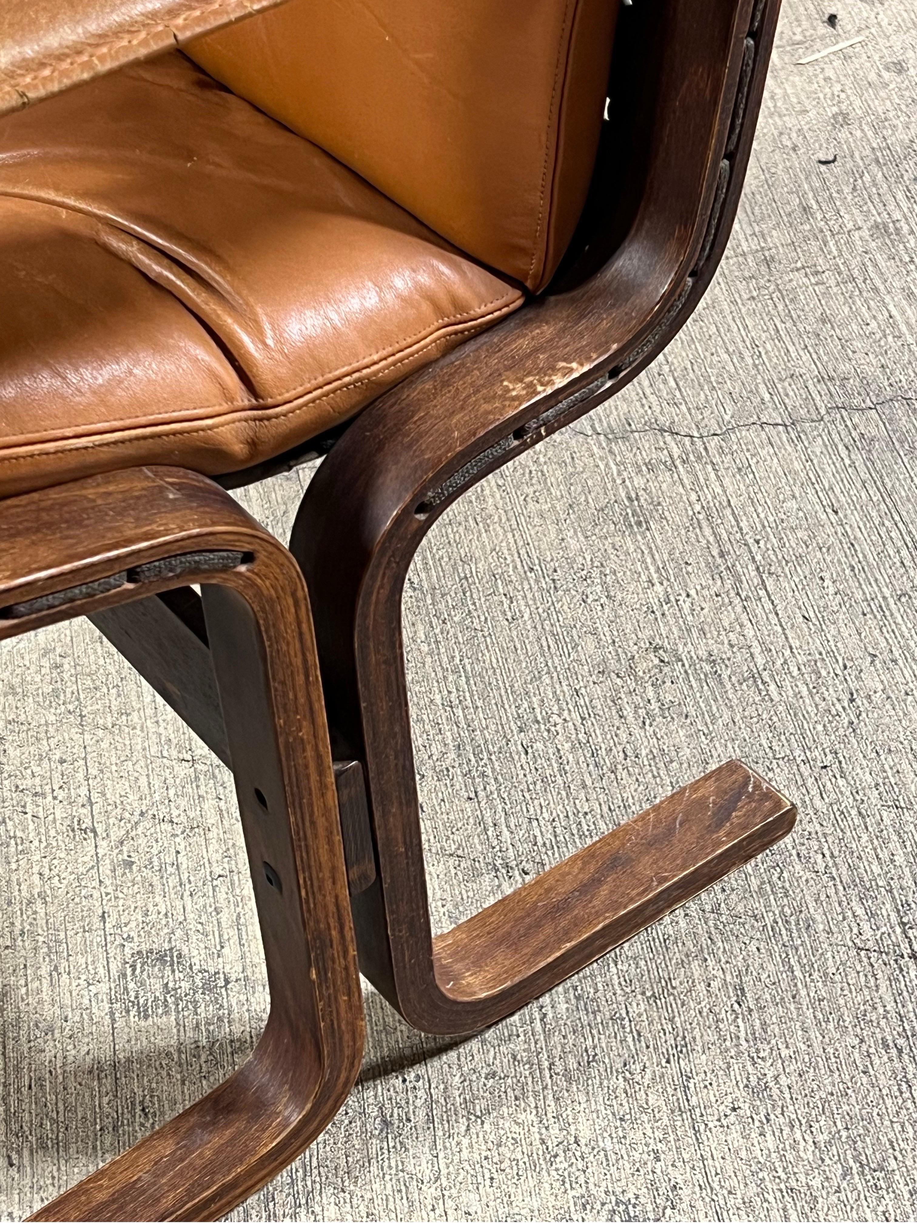 Ingmar Relling for Westnofa Siesta Mid Century Leather Lounge Chair 2