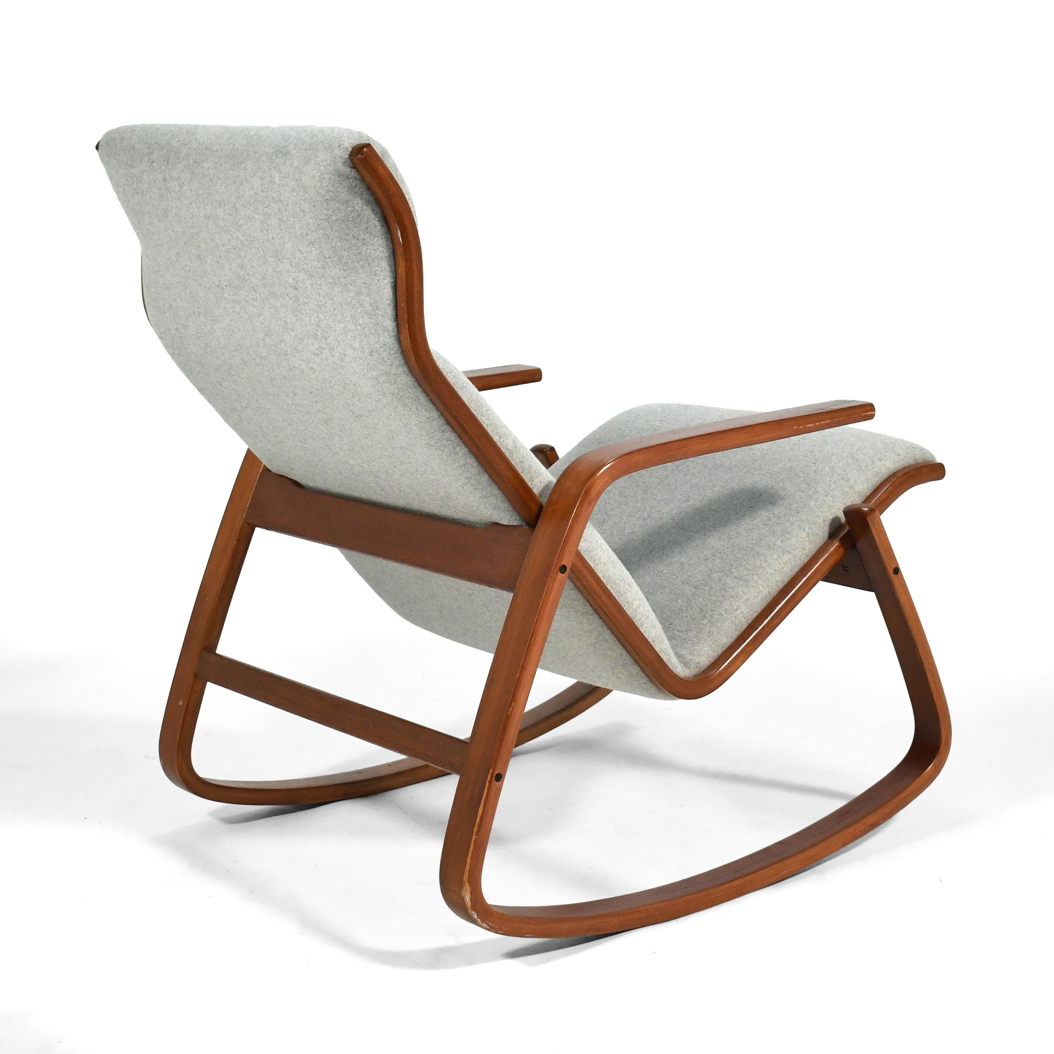 Ingmar Relling Rocking Chair by Westnofa In Good Condition For Sale In Highland, IN