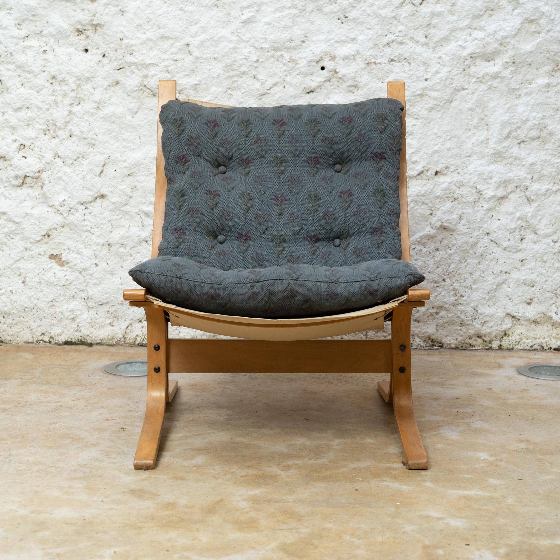 Mid-Century Modern Ingmar Relling Siesta Easy Chair: Vintage Norwegian Elegance For Sale
