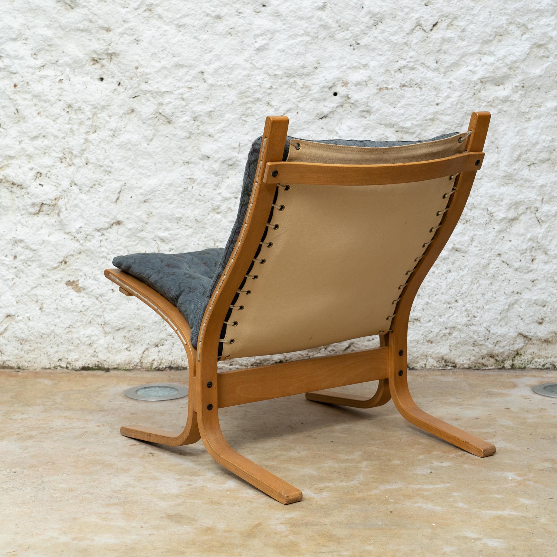 Wood Ingmar Relling Siesta Easy Chair: Vintage Norwegian Elegance For Sale