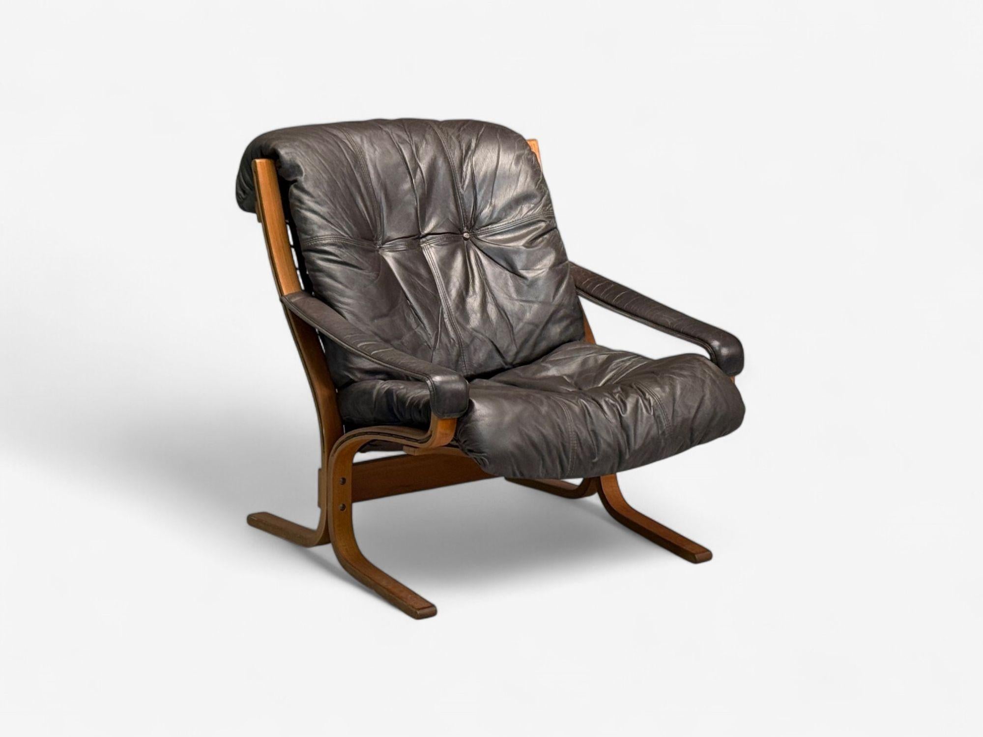 Ingmar Relling, Westnofa, modernité du milieu du siècle, cuir brun, bentwood, chaise longue, Norvège, années 1970

Chaise longue ou fauteuil 