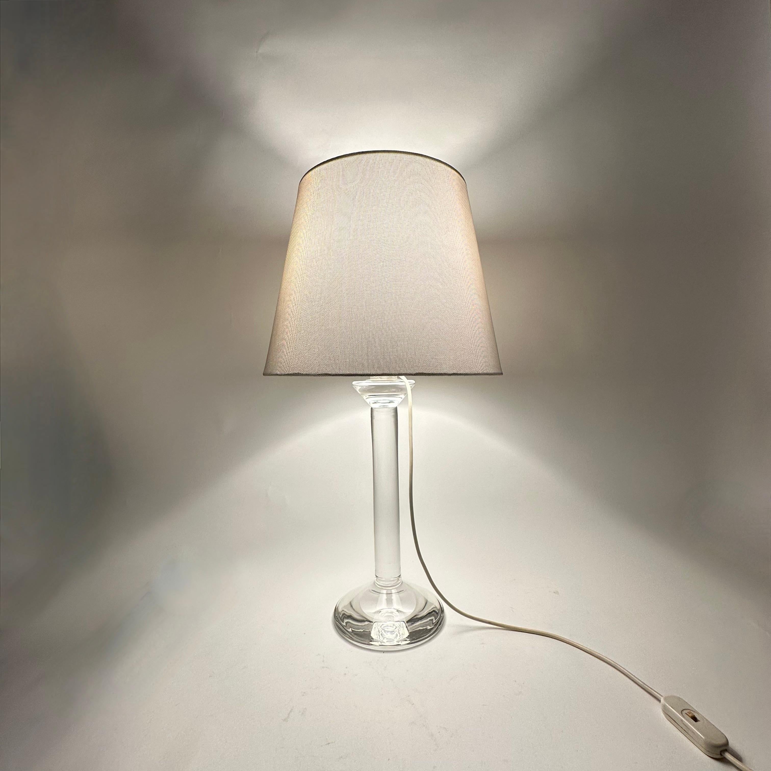 Lámpara de sobremesa de cristal Ingo Maurer , años 70 en venta 2