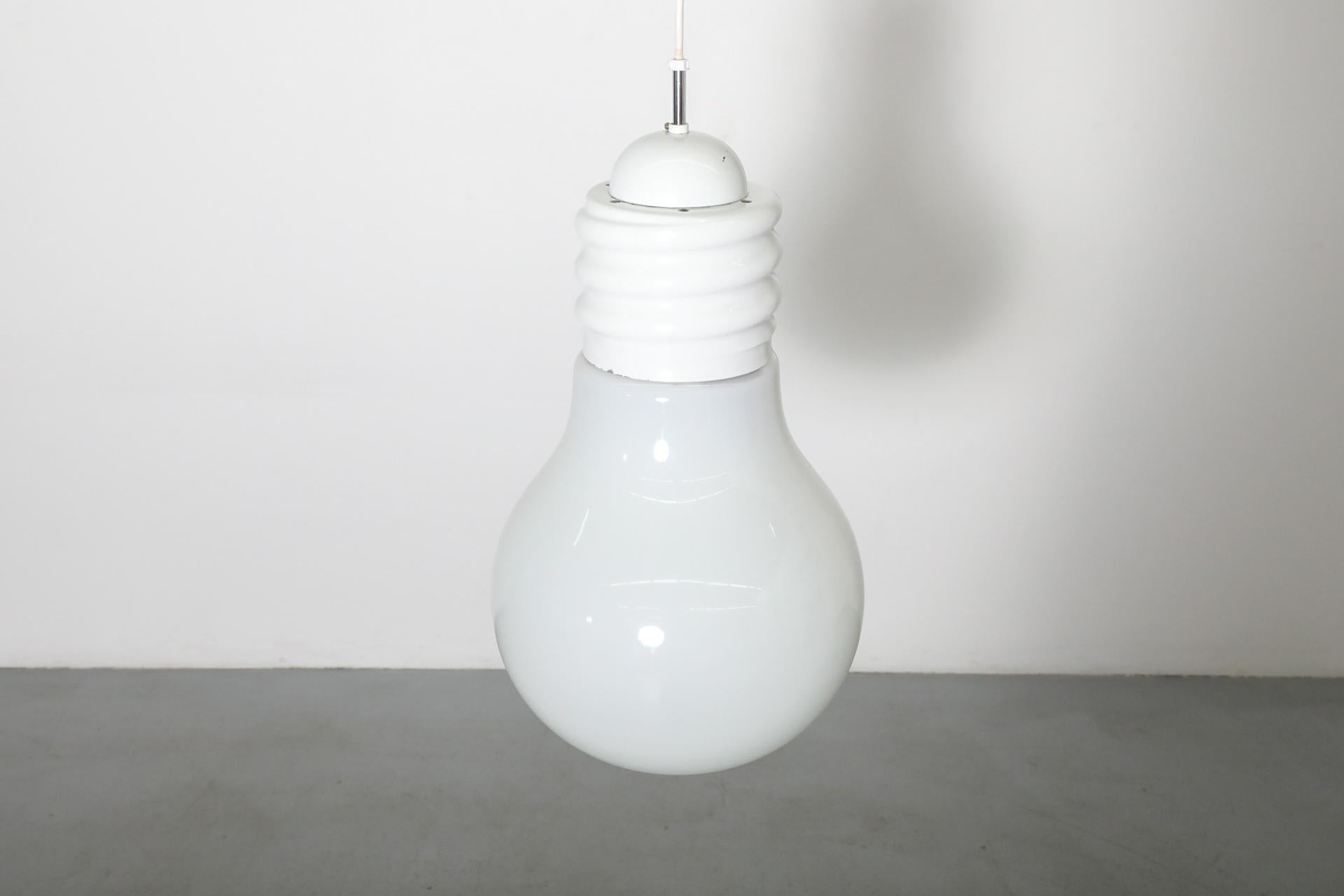 Fin du 20e siècle Suspension de plafonnier à ampoule inspirée d'Ingo Maurer, 1970