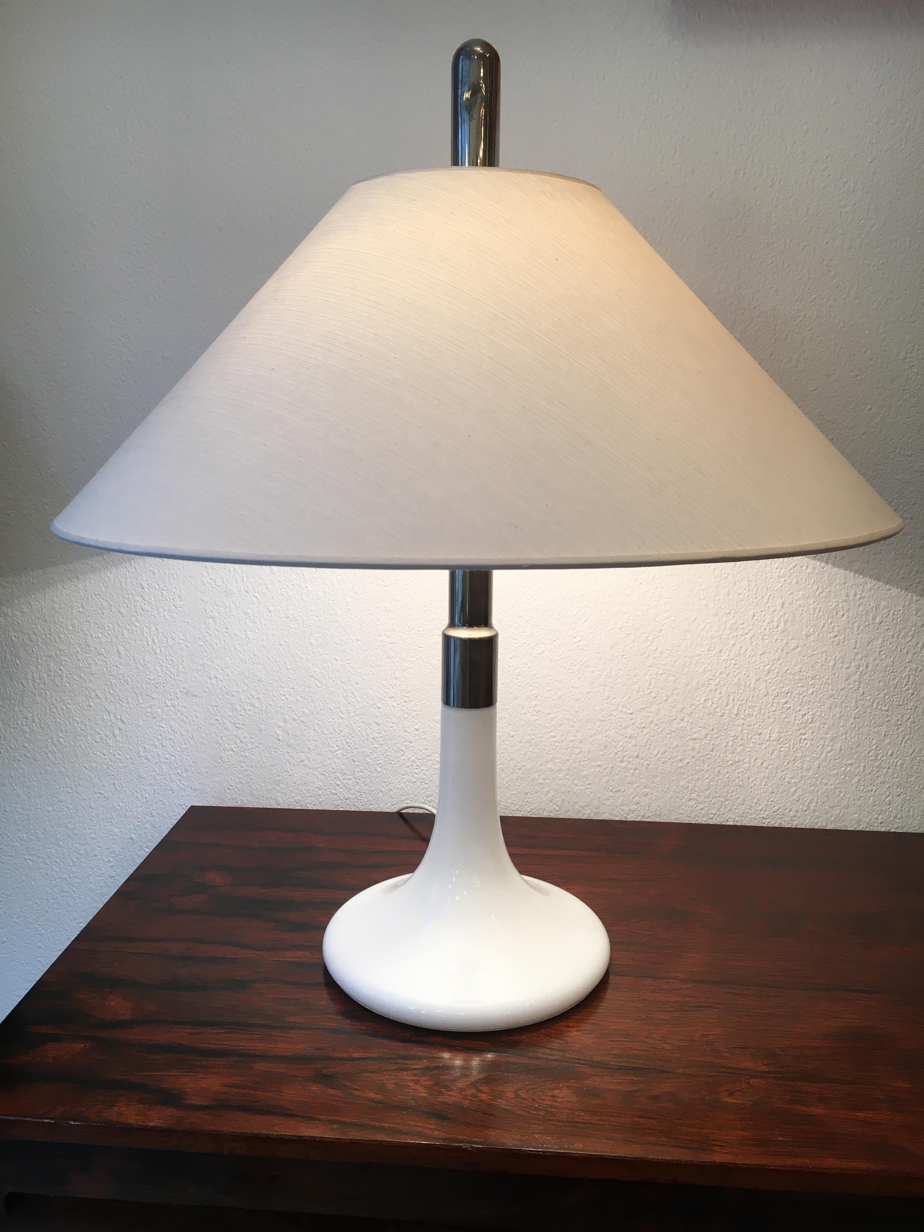 Ingo Maurer ML3 Glass Table Lamp, Germany, ca. 1960s For Sale 3