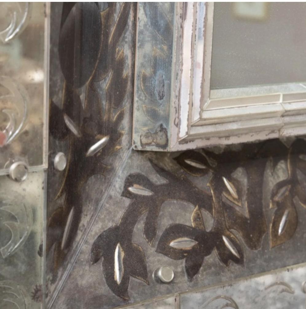 Espejo de cristal y roble 