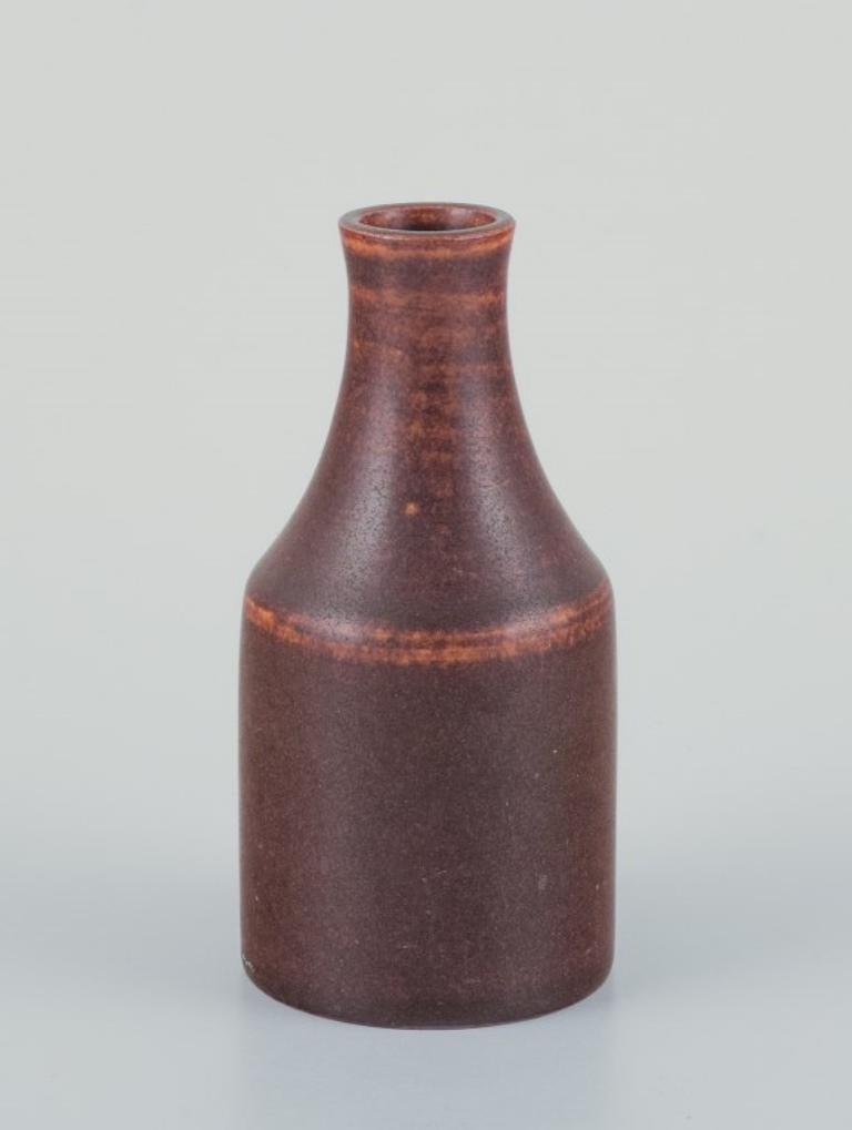 Glazed Ingrid and Erich Triller. Ceramic vase with brown glaze. Sweden, 1970s For Sale