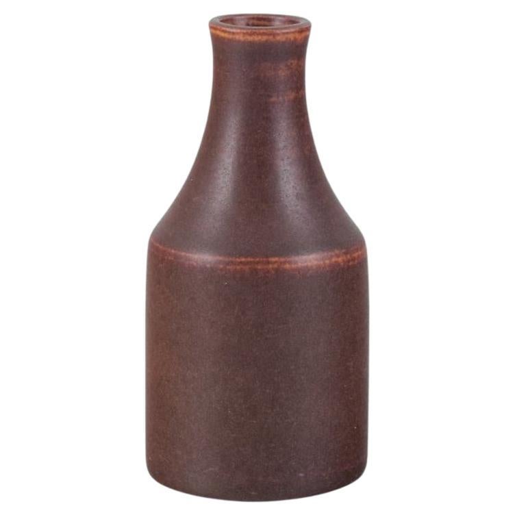 Ingrid and Erich Triller. Ceramic vase with brown glaze. Sweden, 1970s For Sale