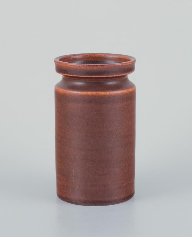 Scandinavian Modern Ingrid and Erich Triller, Sweden. Unique ceramic vase with brown toned glaze For Sale
