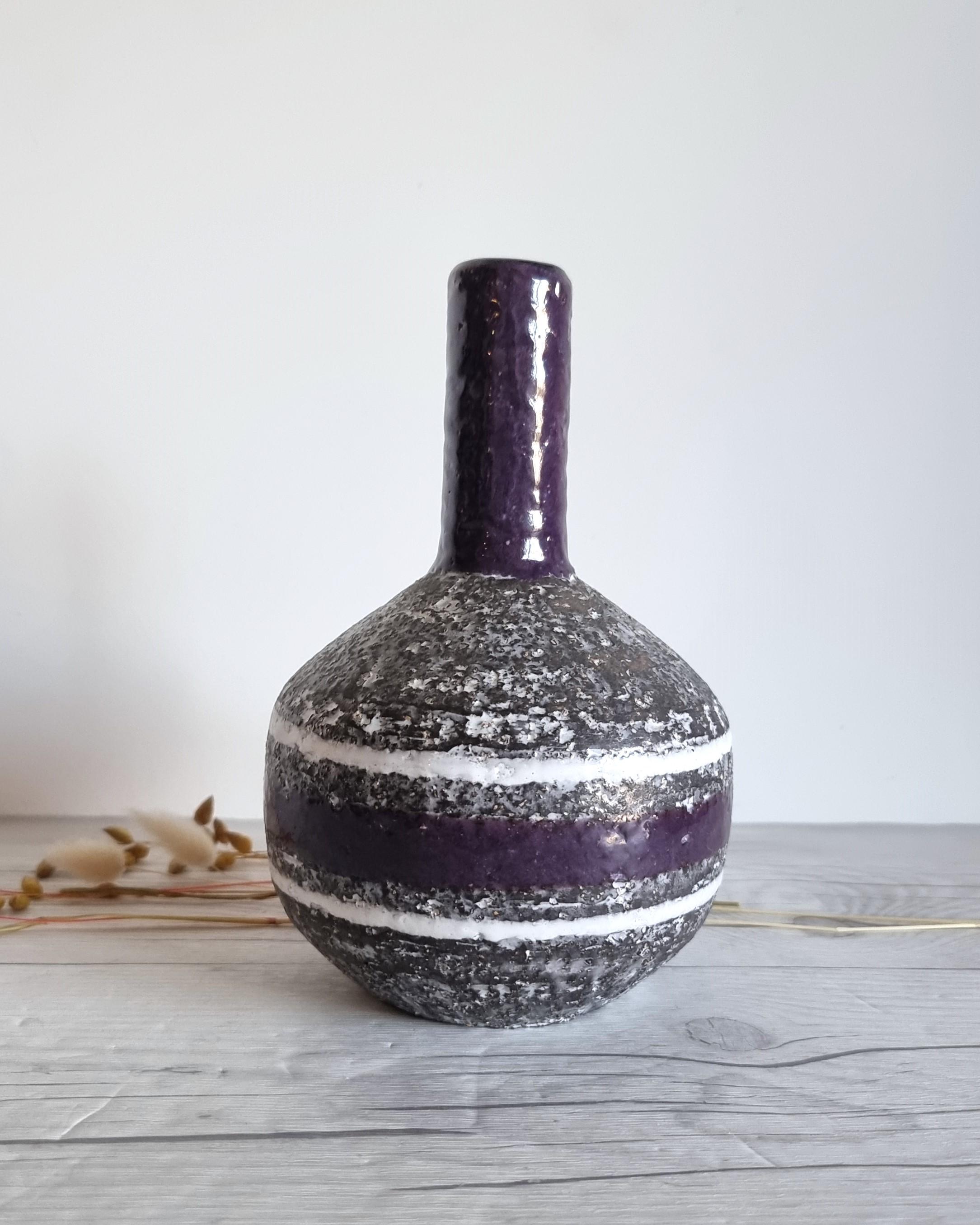 Mid-20th Century Ingrid Atterberg for Upsala Ekeby, 1957-59 'Chamotte' Series Modernist Vase For Sale