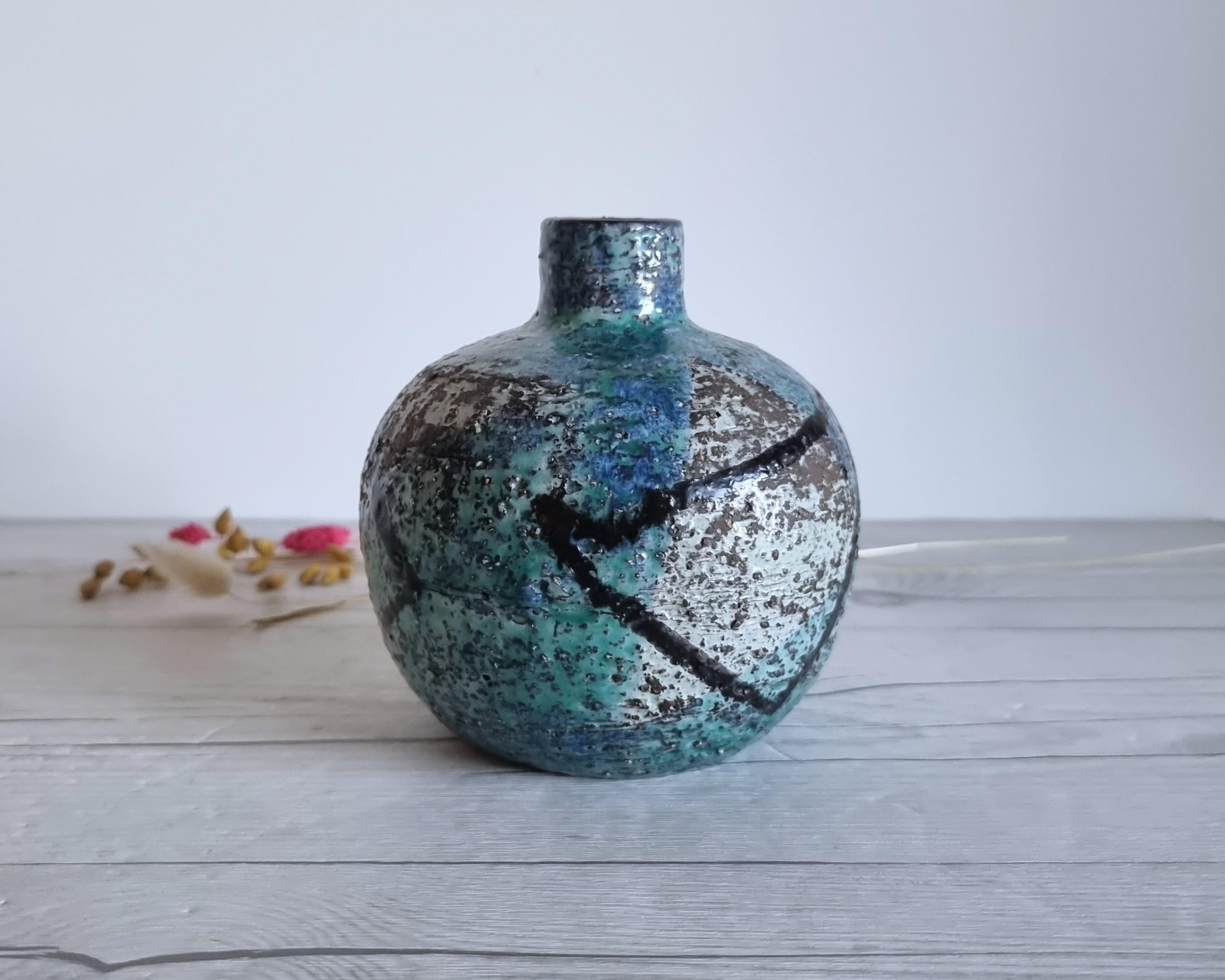 Ceramic Ingrid Atterberg for Upsala Ekeby, 1957 'Chamotte' Series Modernist Onion Vase