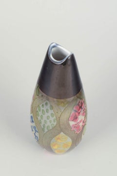 Ingrid Atterberg pour Upsala Ekeby. Vase « Mimosa » à motifs floraux. Années 1960