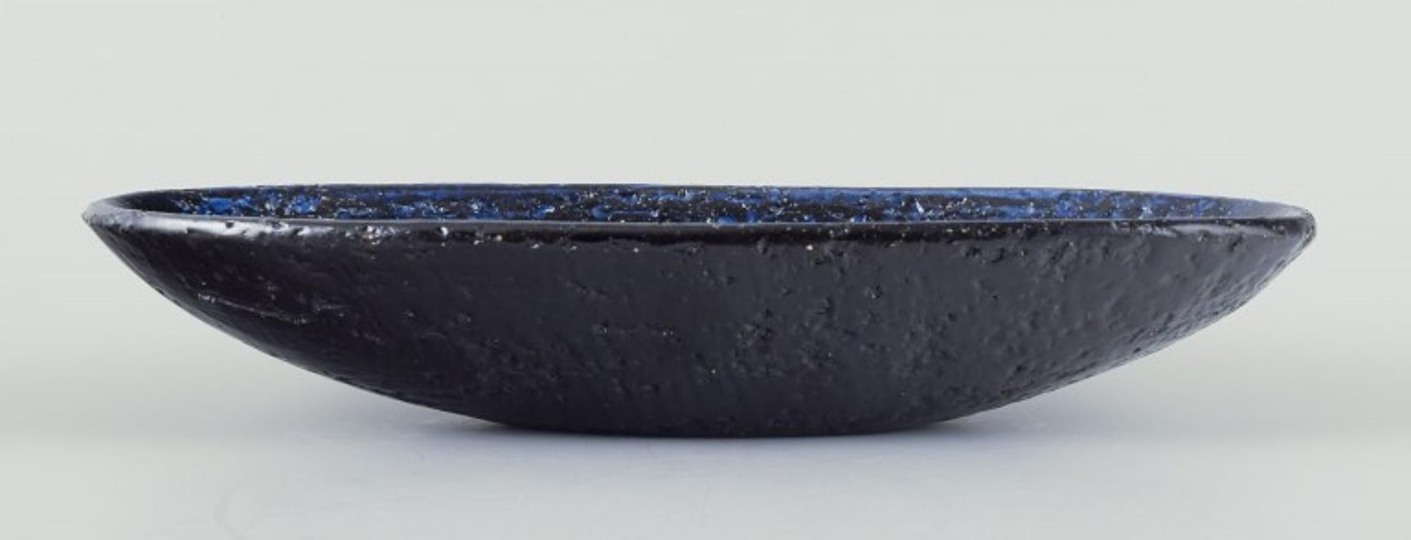 Suédois Ingrid Atterberg pour Upsala Ekeby, Suède. Bol oblong en grès. en vente