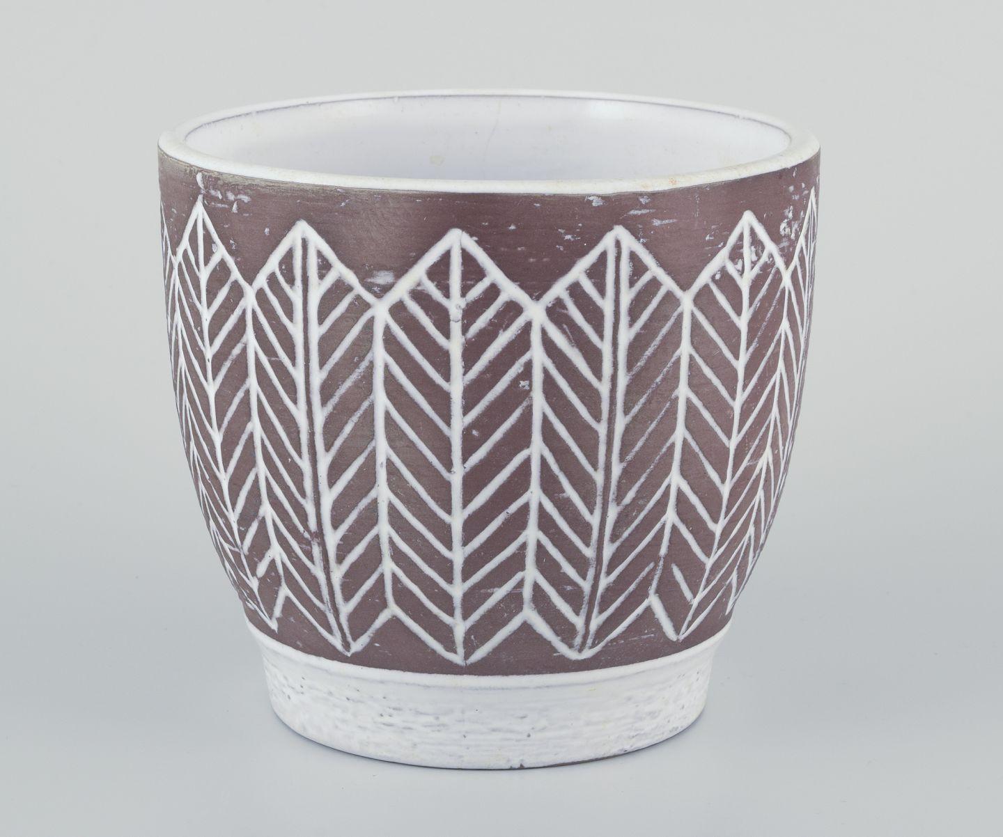 Vernissé Ingrid Atterberg pour Upsala Ekeby, Suède.  Deux pots de fleurs en céramique. en vente
