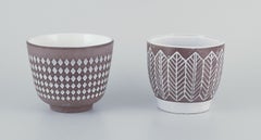 Ingrid Atterberg pour Upsala Ekeby, Suède.  Deux pots de fleurs en céramique.