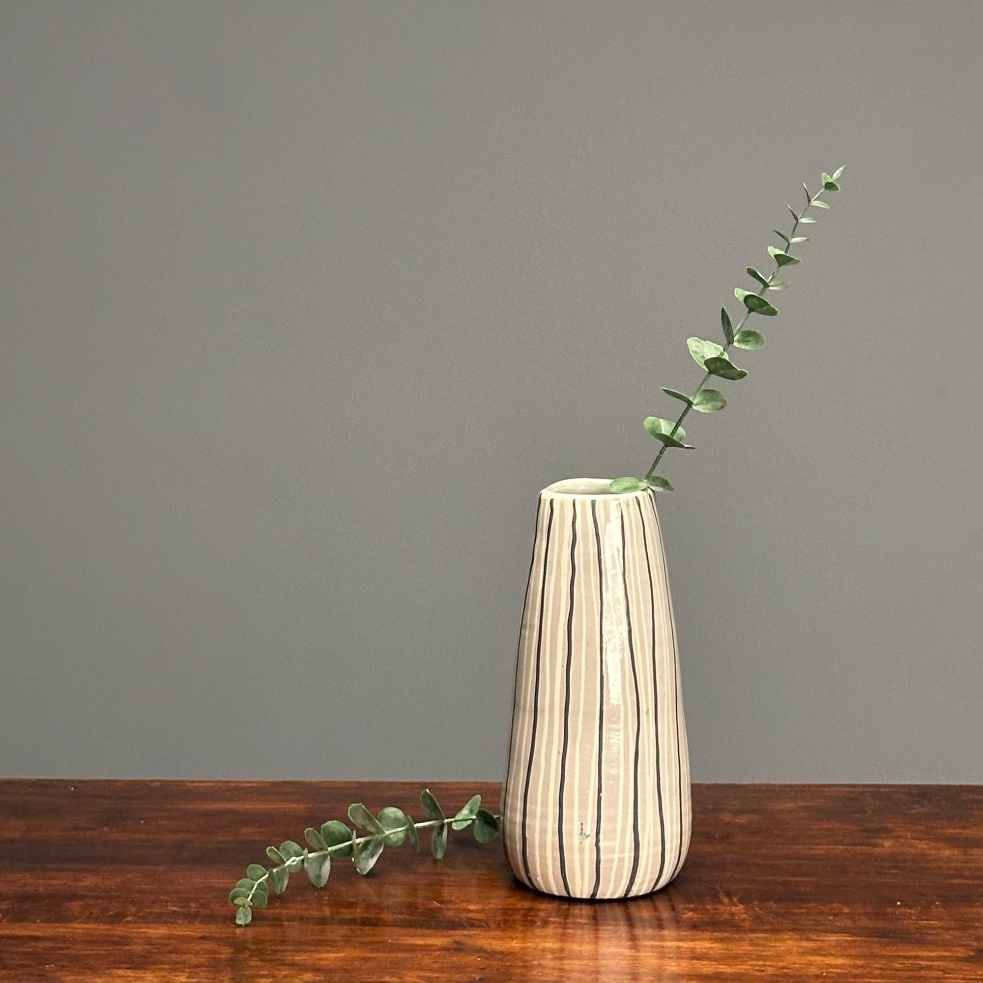 Mid-20th Century Ingrid Atterberg, Swedish Mid-Century Modern, Ceramic Vase, Ekeby, 20th C. For Sale