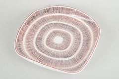 Ingrid Atterberg, Upsala Ekeby. Organic-shaped serving dish in glazed stoneware.