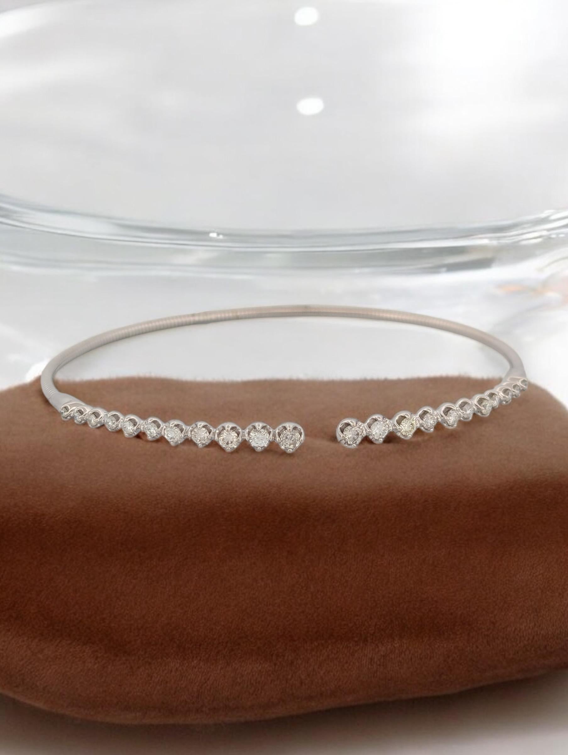 Ingrid Bracelet jonc  Or blanc 14K  Diamants ronds naturels 0,75 carat Neuf - En vente à Greeneville, TN