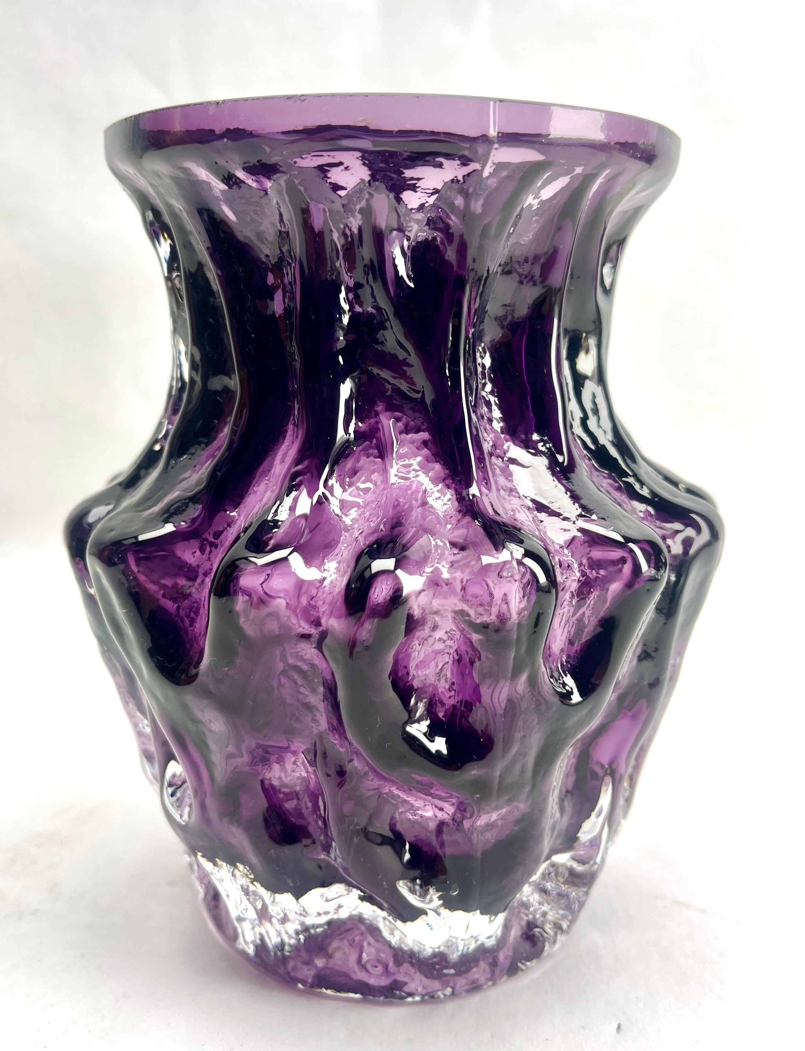 Ingrid Glas ‘Germany’ Bark Vase in Purple, 1970s In Good Condition For Sale In Verviers, BE