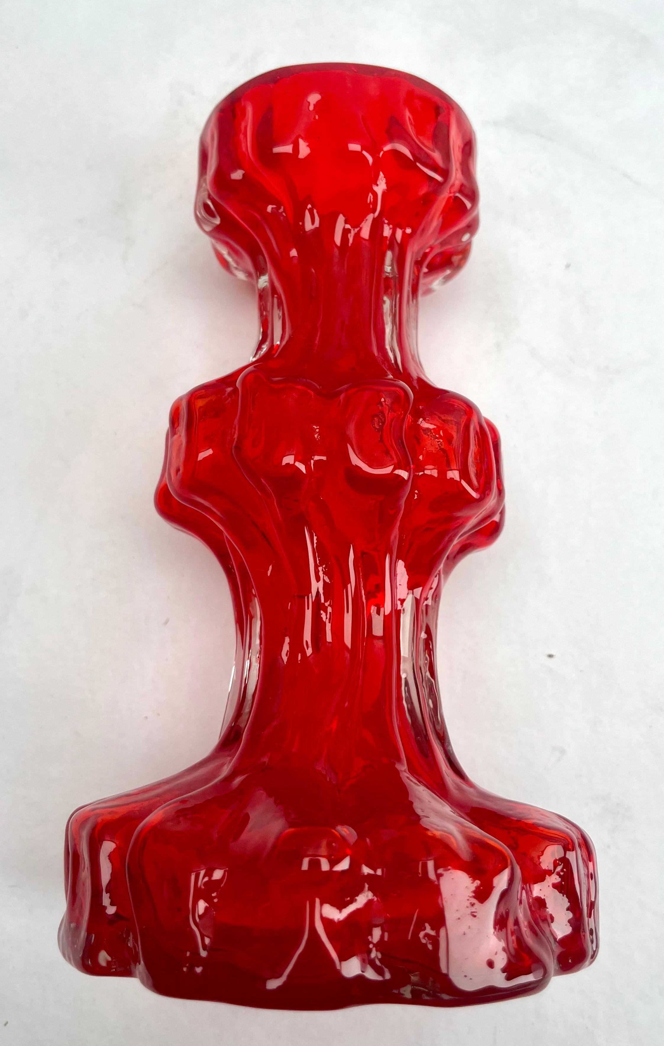 Ingrid Glas ‘Germany’ Bark Vase in Red, 1970s For Sale 1